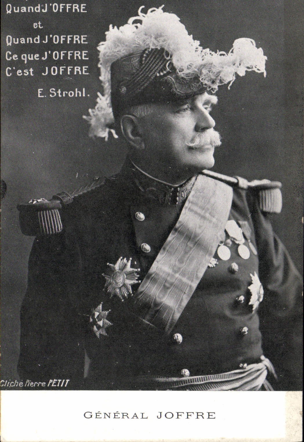 CPA Militaria General Joffre