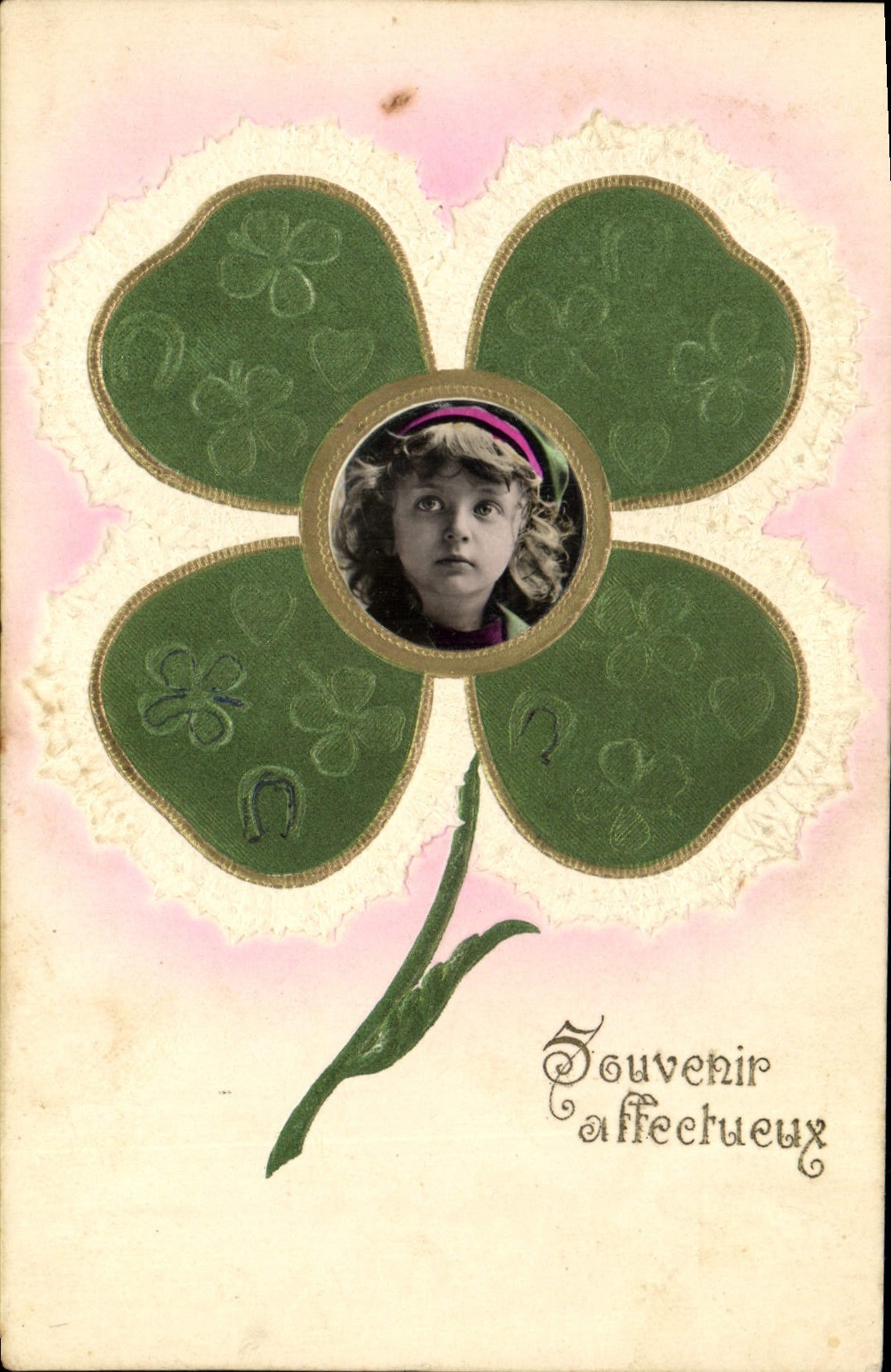 CPA Fantaisie Fleurs Enfant Trefle 