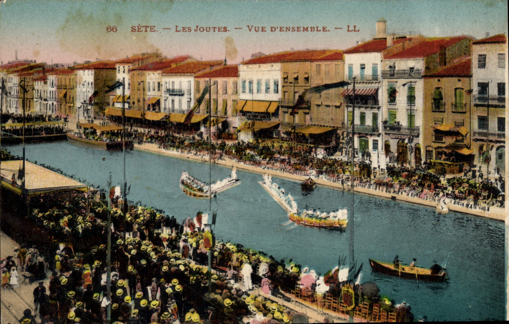 Vintage Postcard Sete tournaments Overall picture