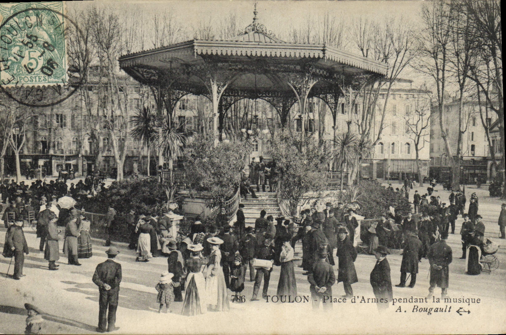 CPA Kiosque Toulon Place d'armes pendant la musique 