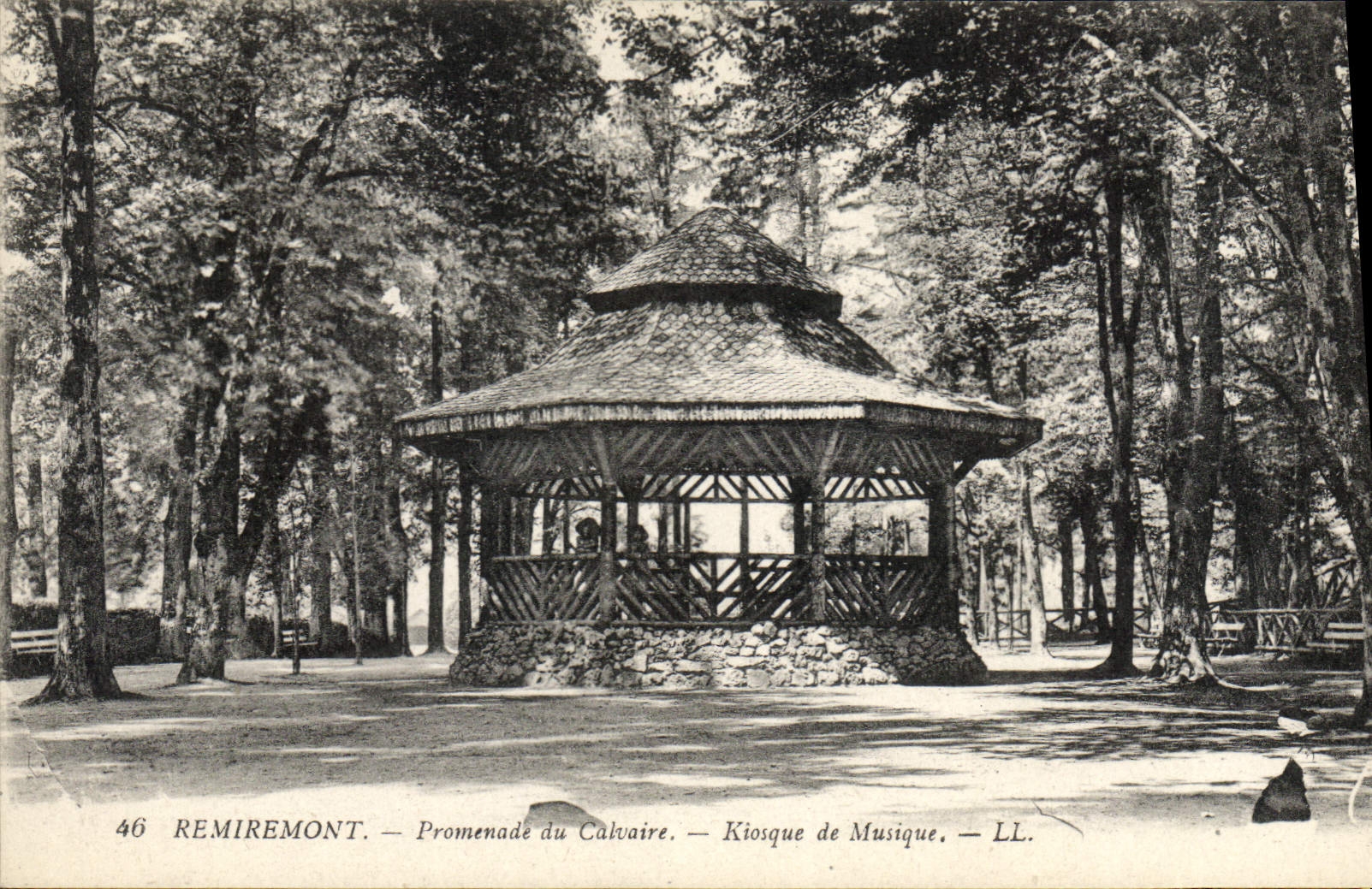 Vintage Postcard Kiosk of music Remiremont Walk of the martyrdom