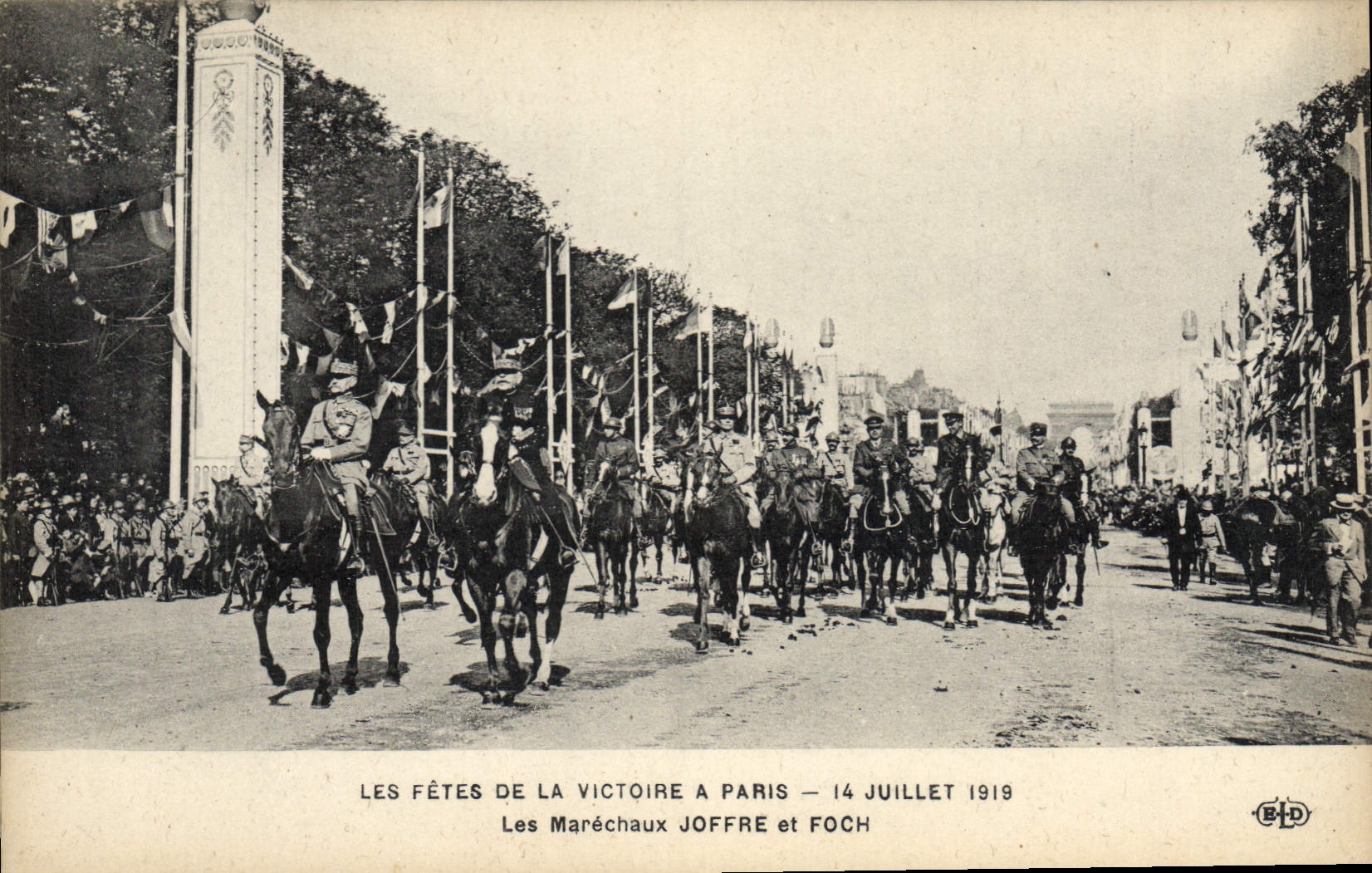 Vintage Postcard Militaria the festivals of the Victoire has Paris July 14th, 1919 the Marshals Foch and Joffre