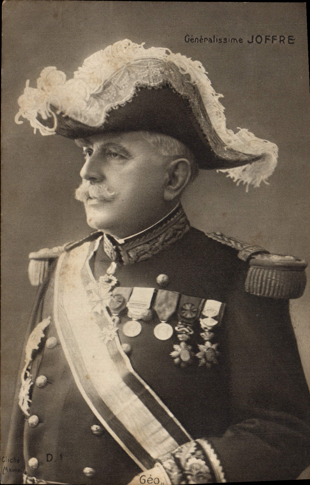 CPA Militaria Le General Joffre 