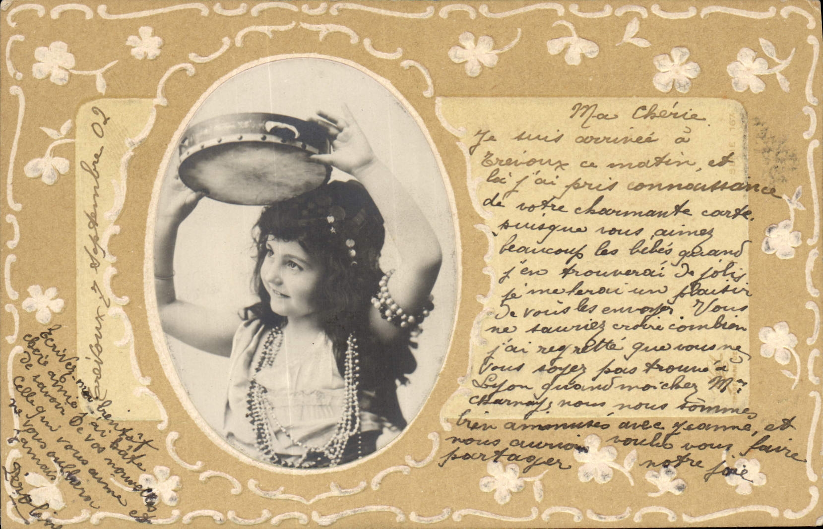 CPA Fantaisie Fleurs Enfant