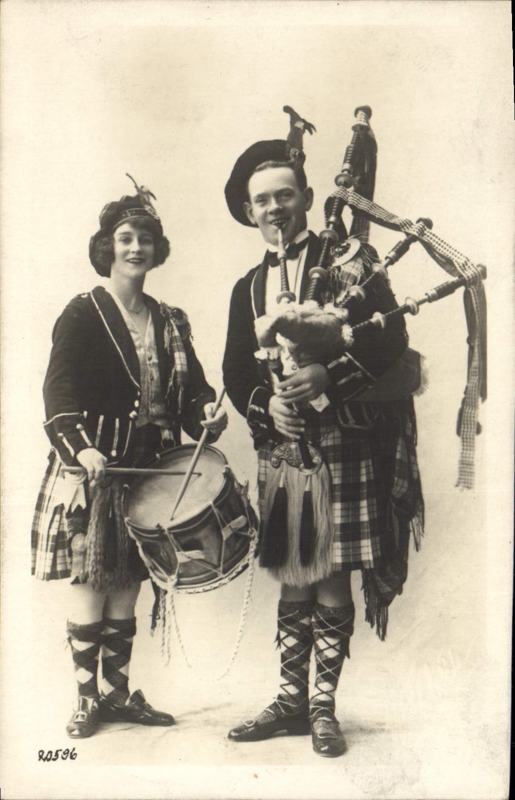 Vintage Postcard Scot Scotland Artists