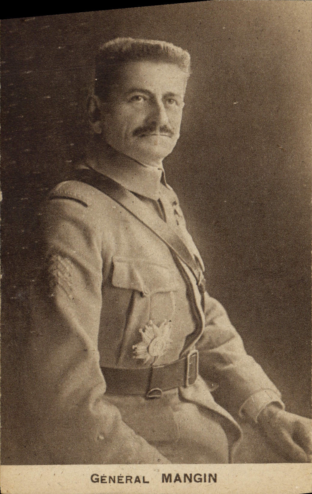 CPA Militaria General Mangin 