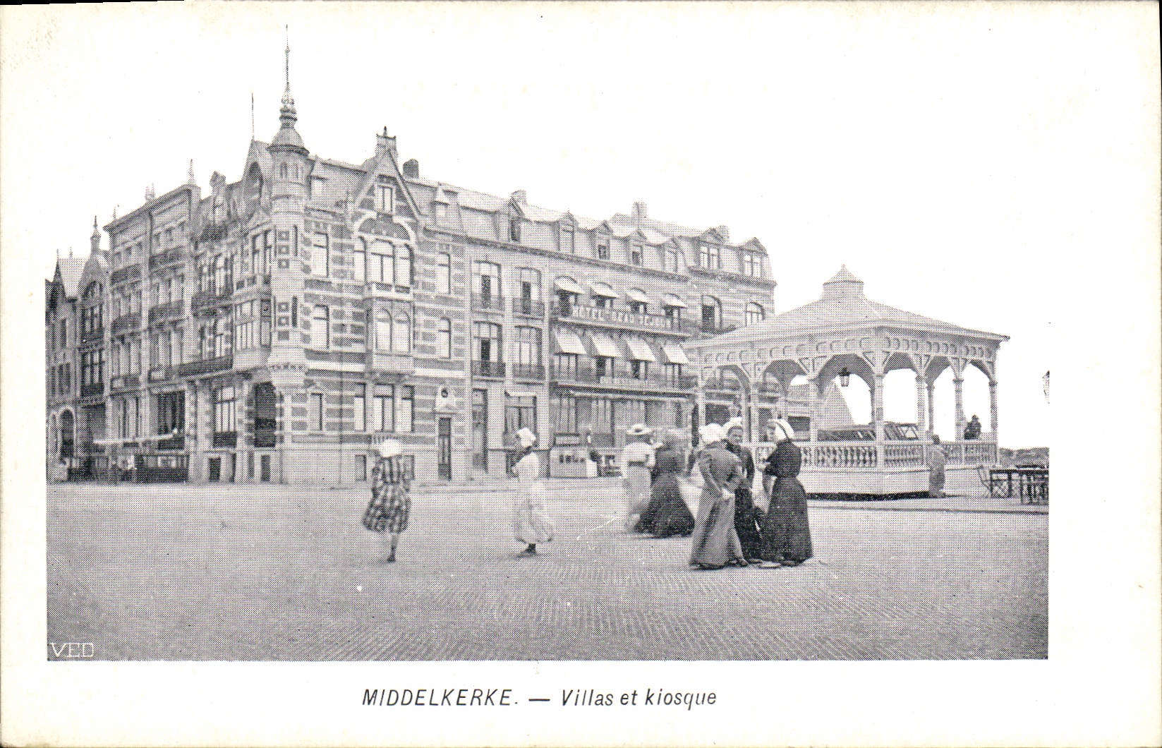 Vintage Postcard Middelkerke Villas and Kiosque