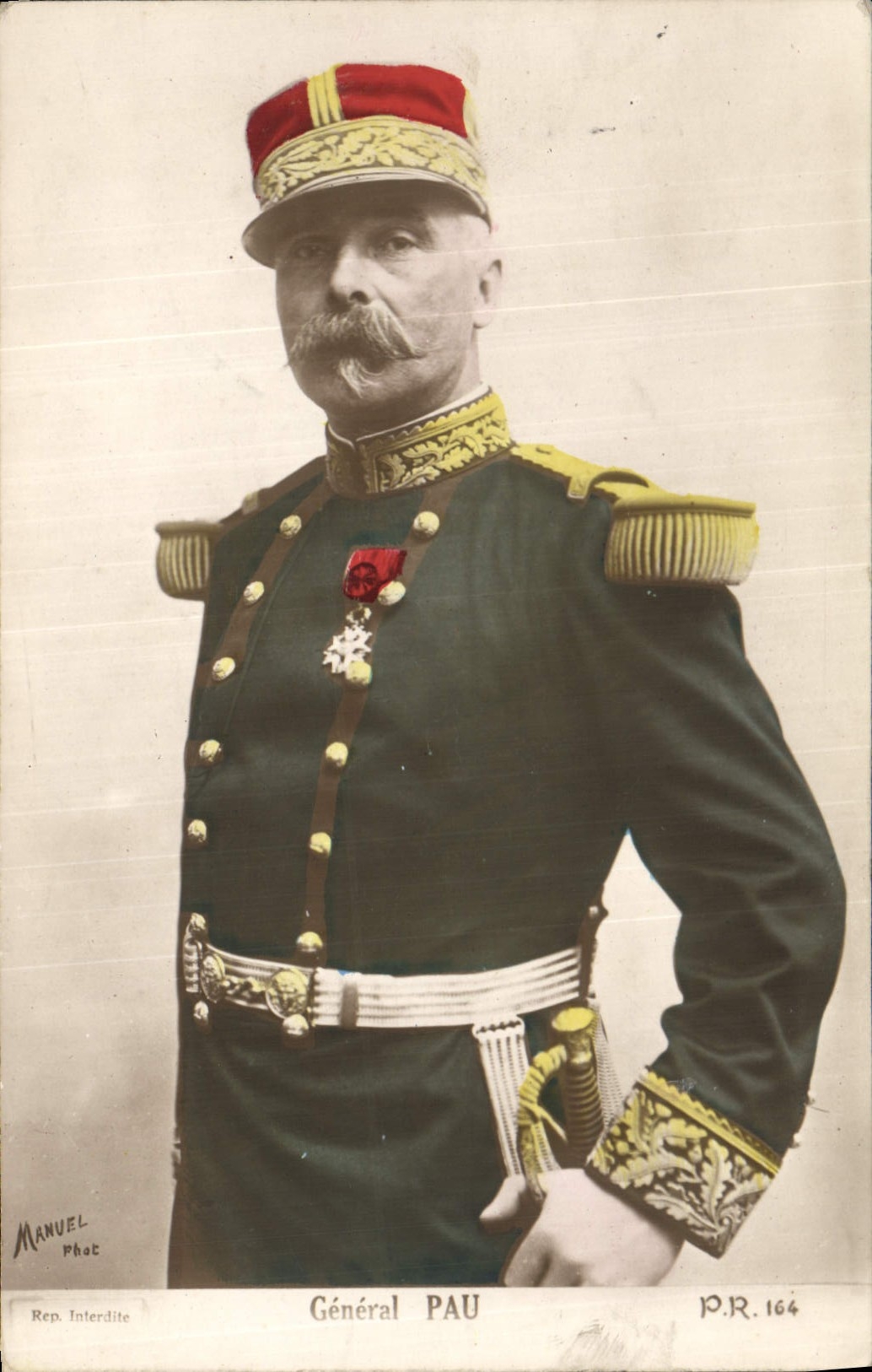CPA Militaria General Pau 
