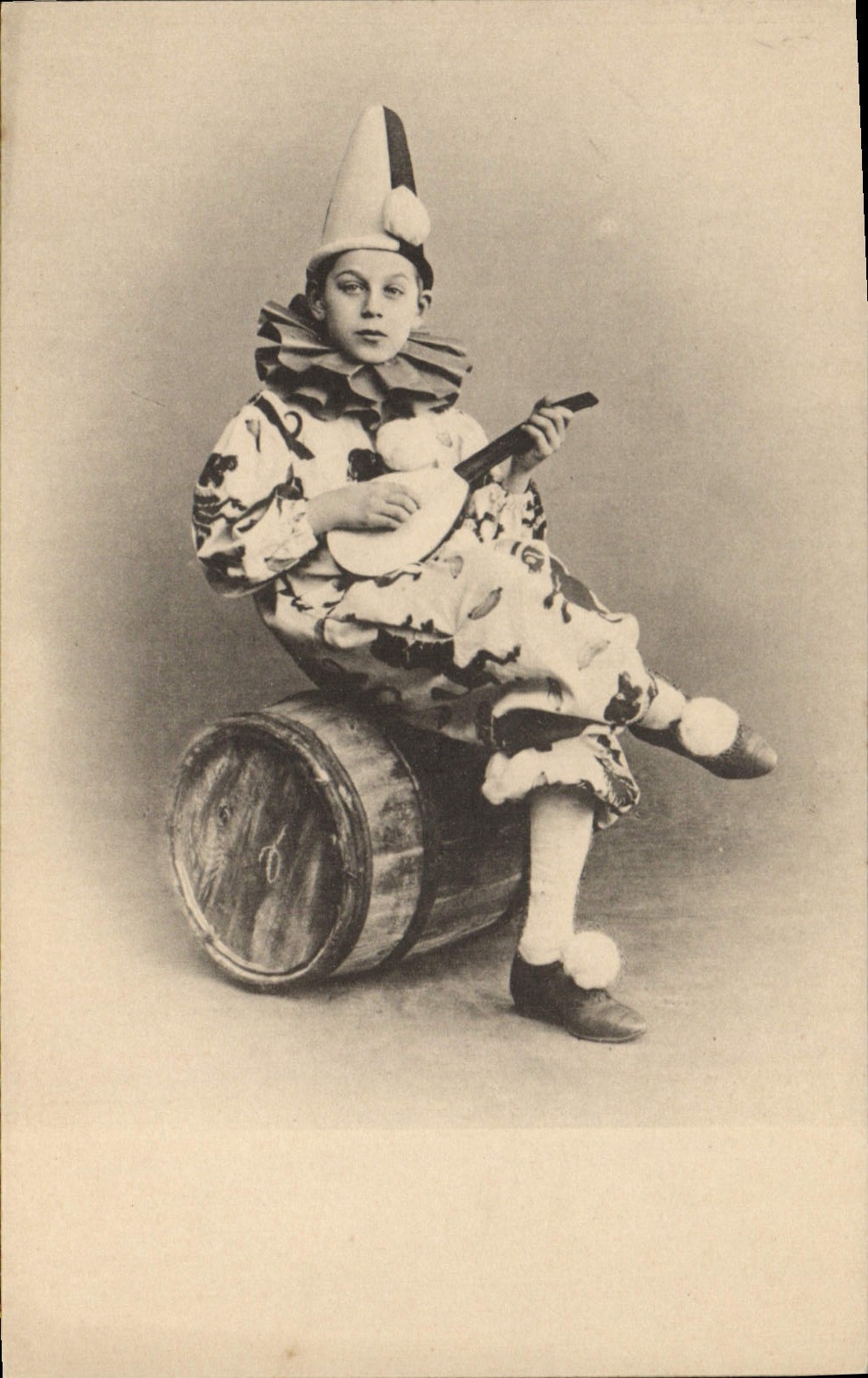 CPA Enfant Clown 