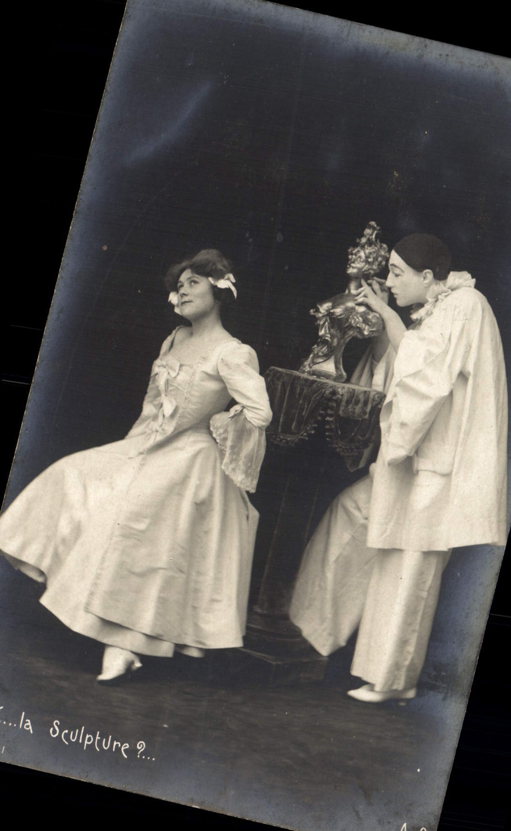 CPA Pierrot la sculpture 