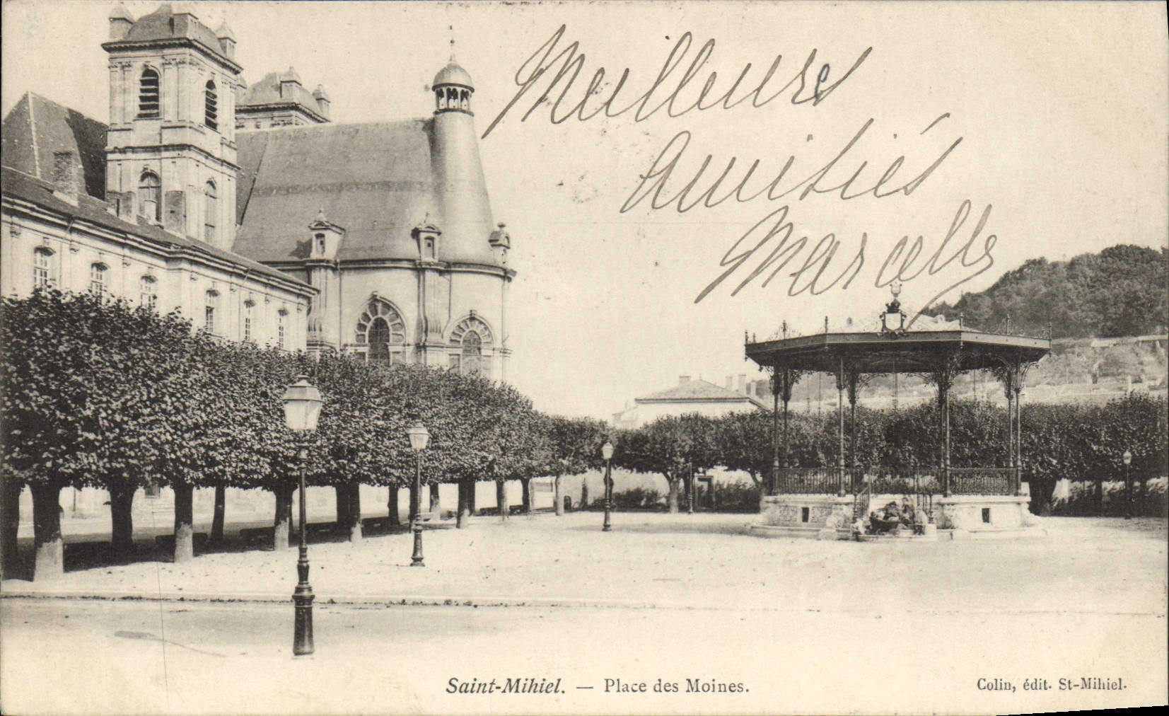 CPA Kiosque Saint Mihiel Place des Moines 