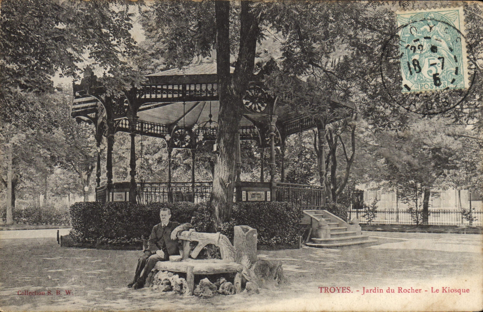 Vintage Postcard Kiosk Garden of the Troyes rock