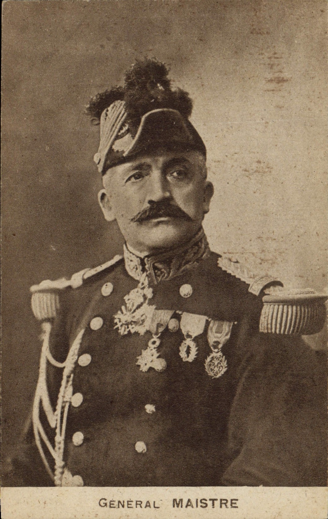 CPA Militaria General Maistre 