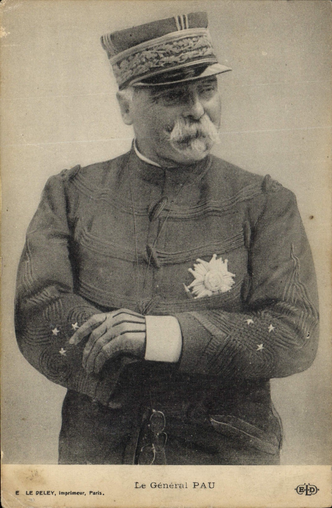 CPA Militaria General Pau 