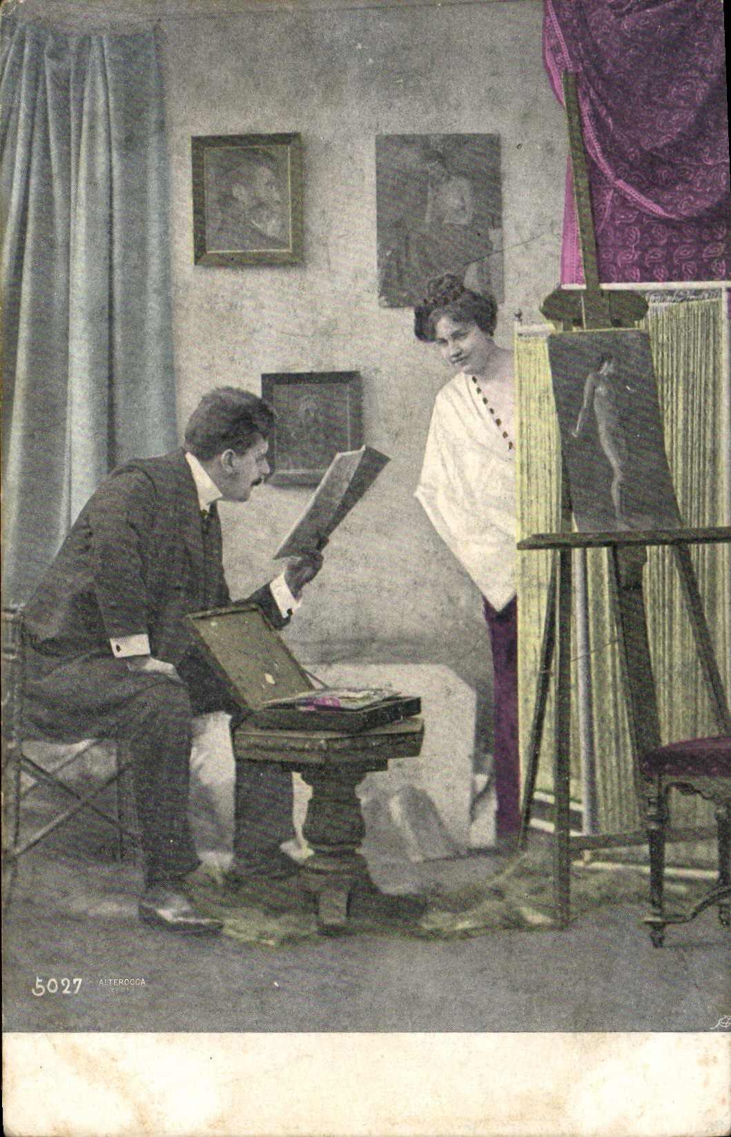 Postal Mujer Pintura