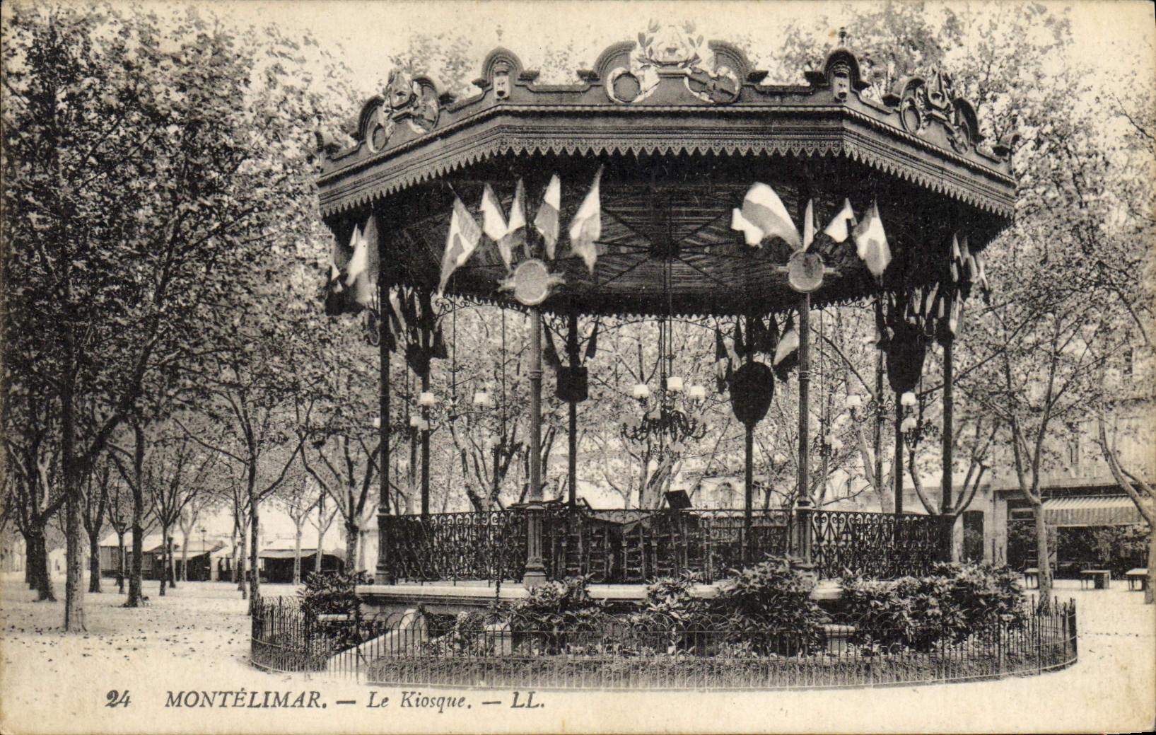 CPA Kiosque Montelimar 