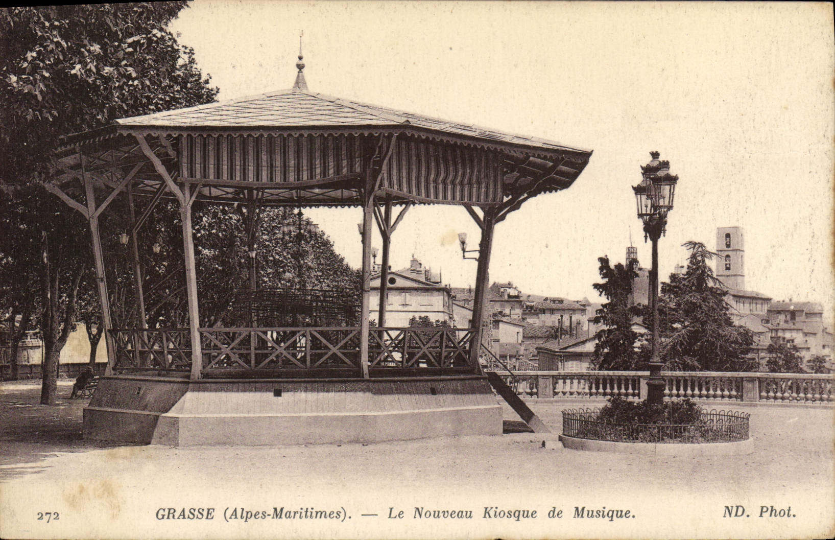 CPA Kiosque Grasse Le nouveau kiosque de musique