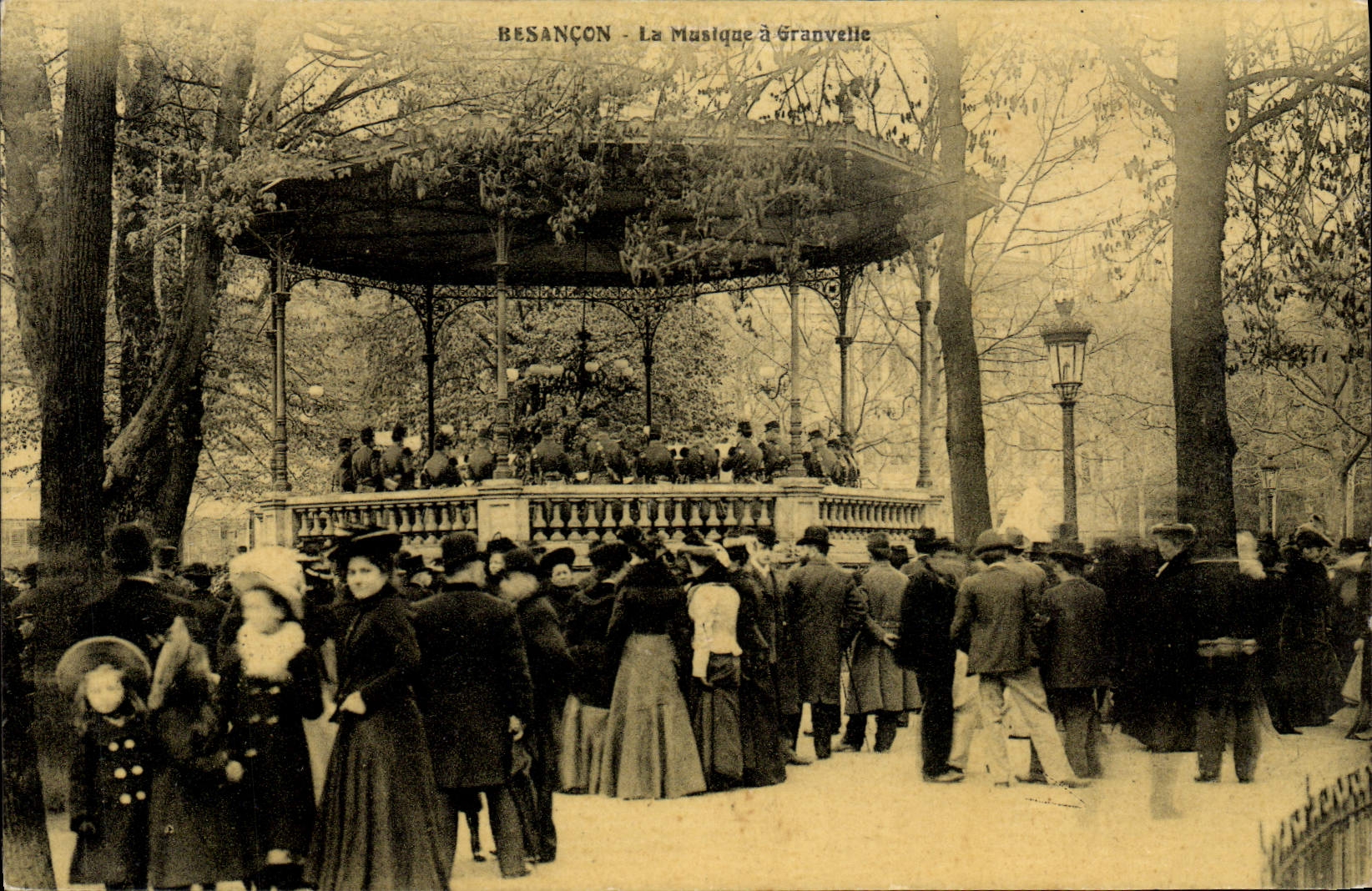 CPA Kiosque Besancon La musique a Granvelle