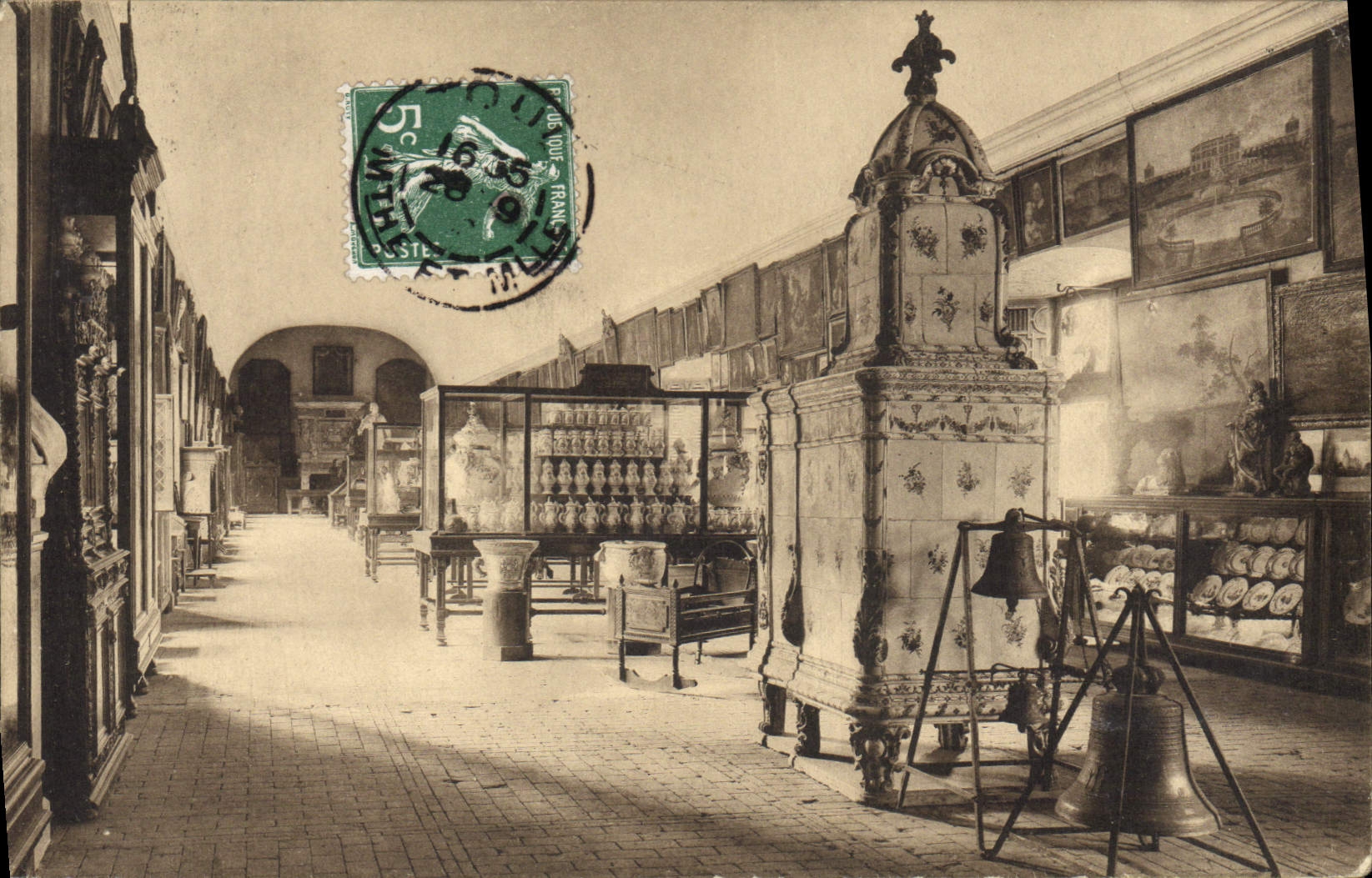 CPA Cloche Salle des cerfs ou se tenaient les Etats Generaux de lorraine Faience de Haguenau