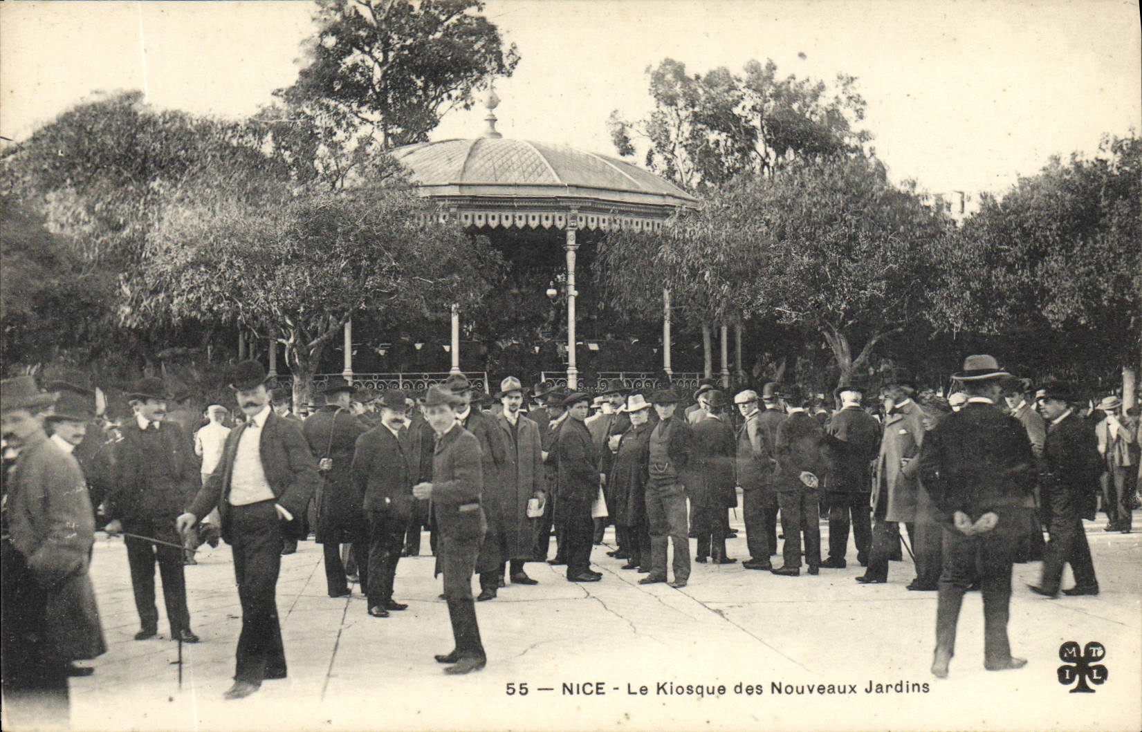 CPA Kiosque des nouveaux jardins Nice