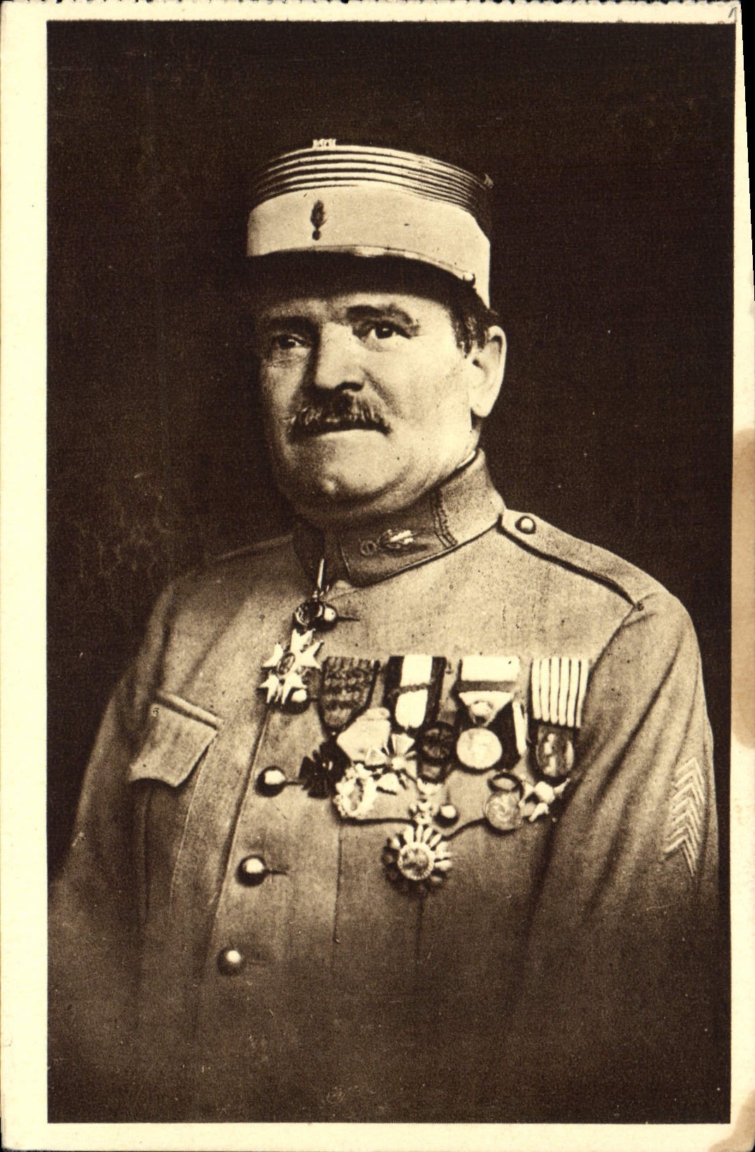 CPA Militaria Le colonel Raynal Defenseur du Fort de Vaux