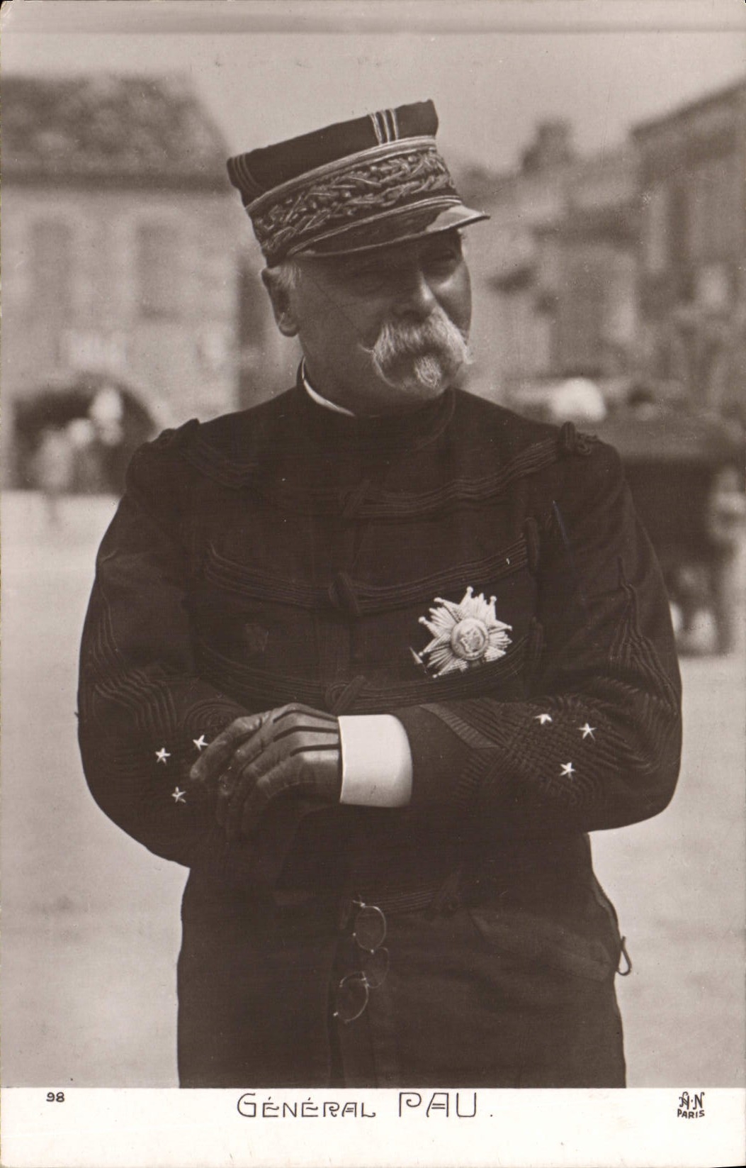 CPA Militaria General Pau