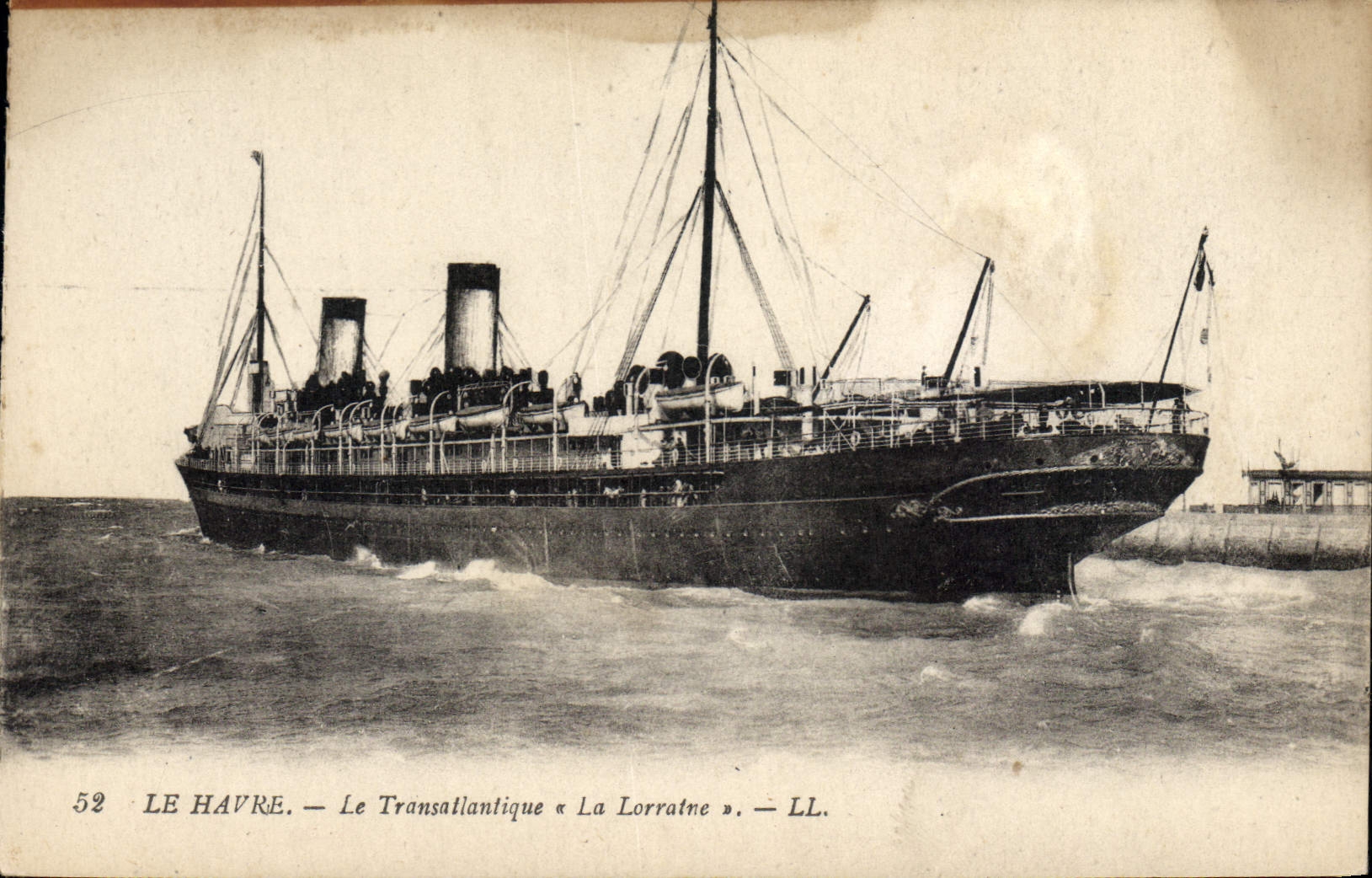 CPA Bateau Paquebot Le Havre Transatlantique La Lorraine