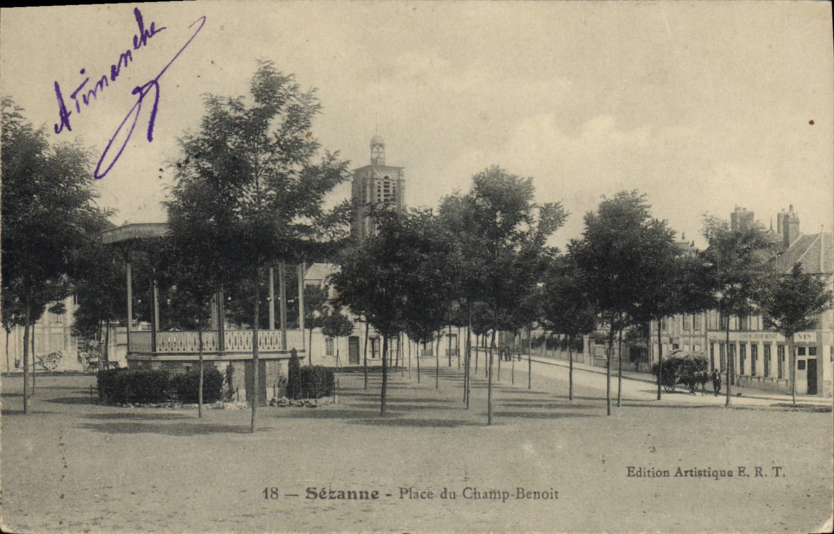 CPA Kiosque Sezanne Place du Champ Benoit 