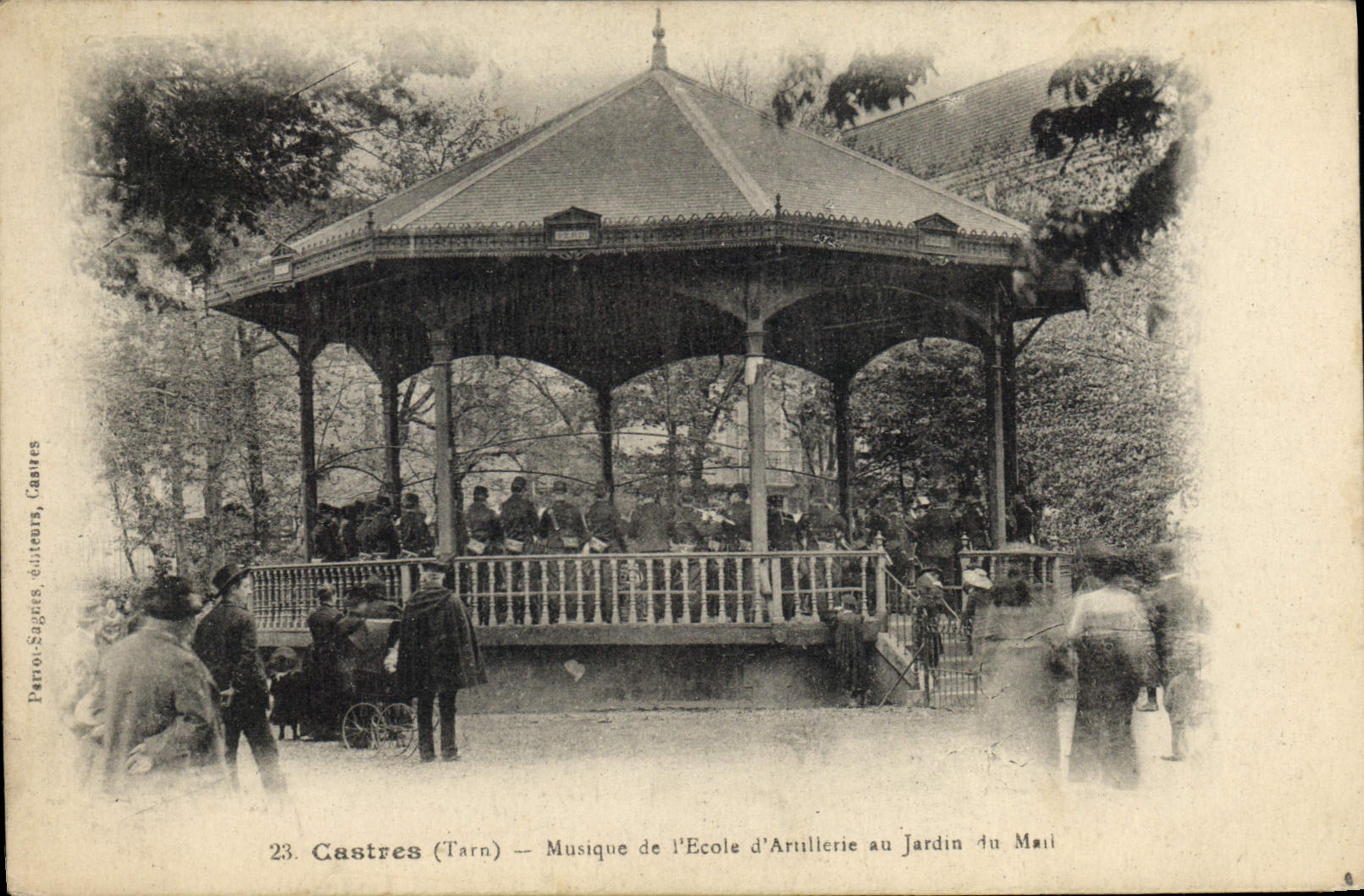 Postal Quiosco Castrado Música de la escuela de artillería al Jardín de Mail
