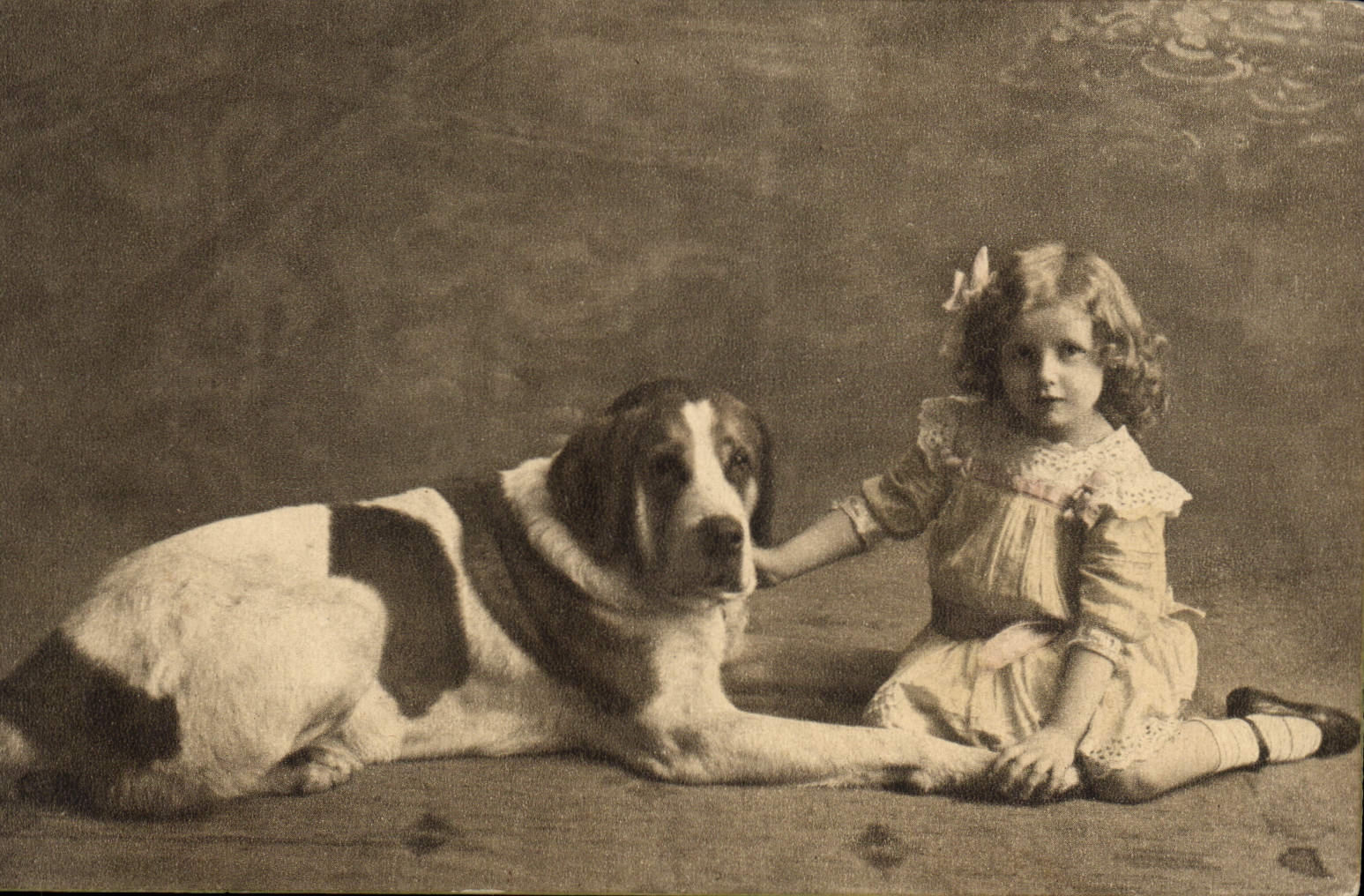 CPA Chiens Chien Enfant 