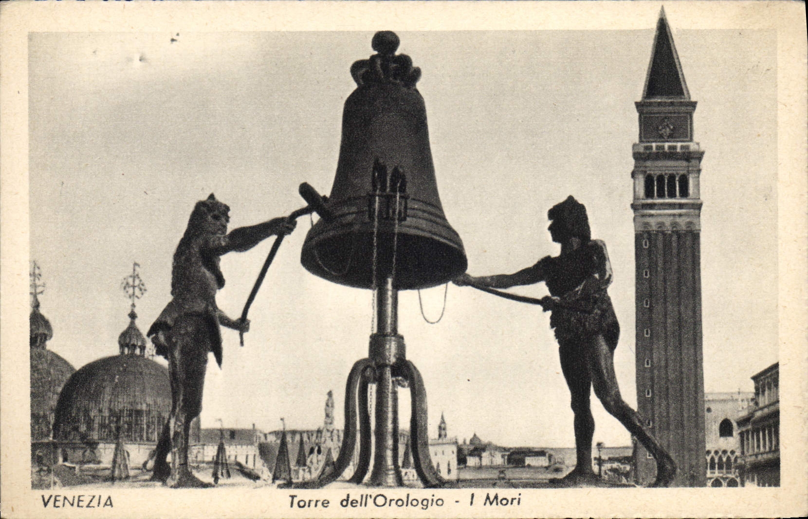 CPA Cloche Venezia Torre dell Orologio I Mori 