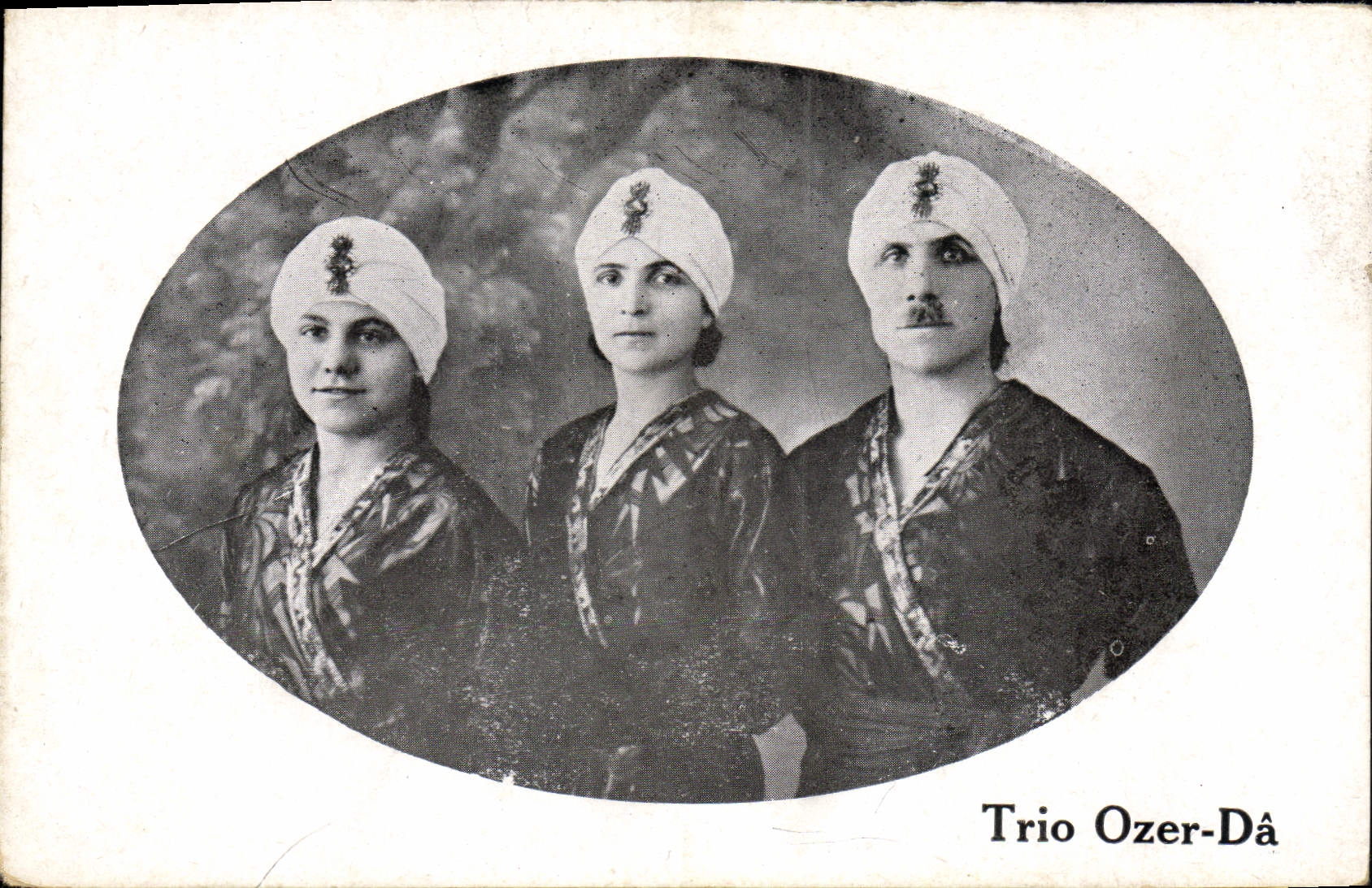 Vintage Postcard Trio Ozer Da
