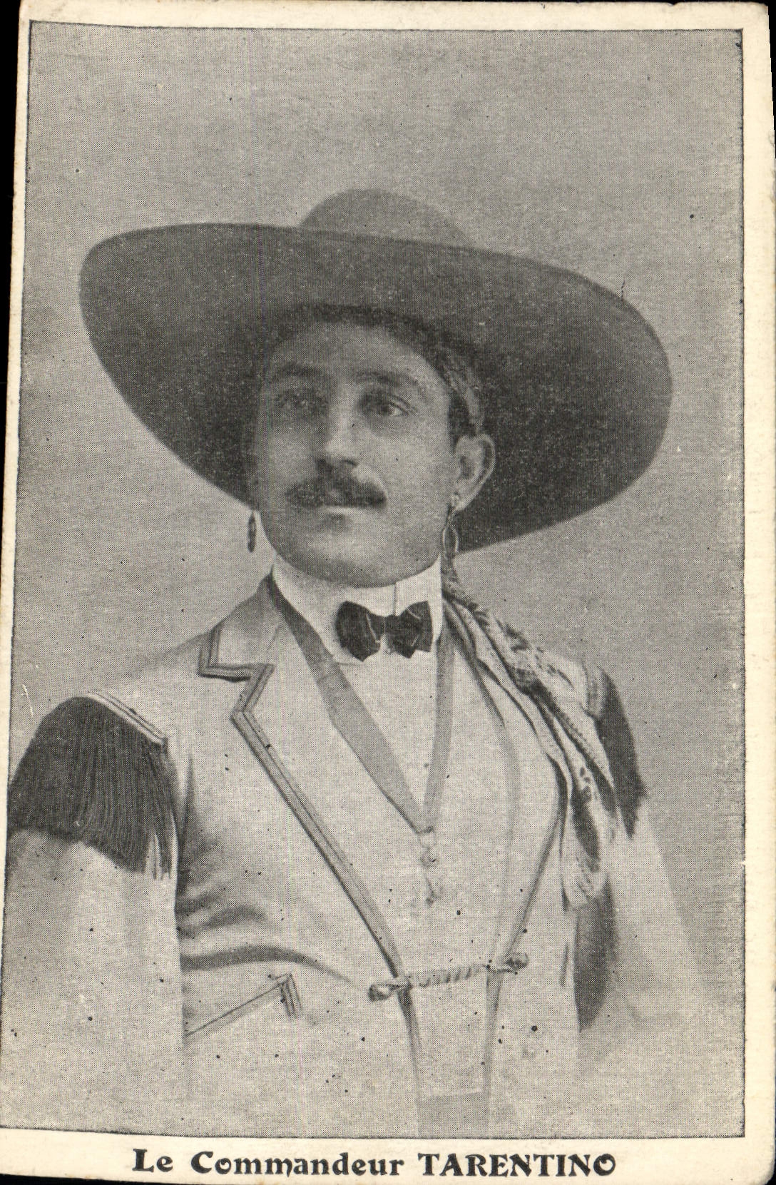 CPA Le commandeur Tarentino 