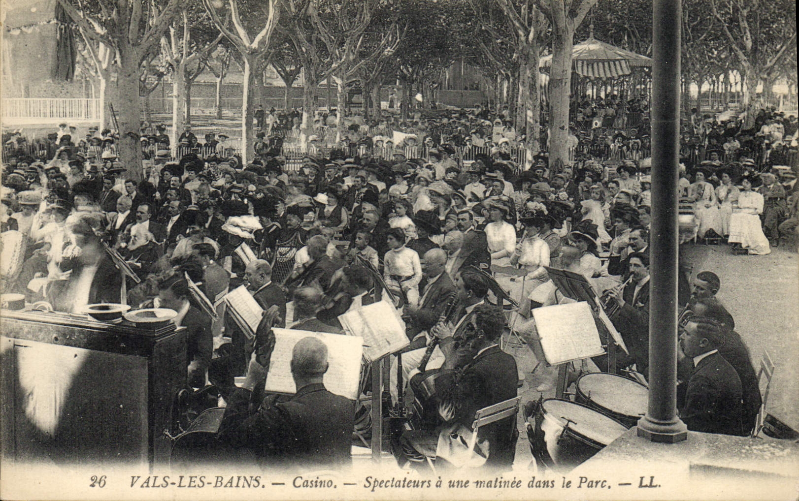 Postal Quiosco Valles los Baños Casino Espectadores tienen una mañana en el parque