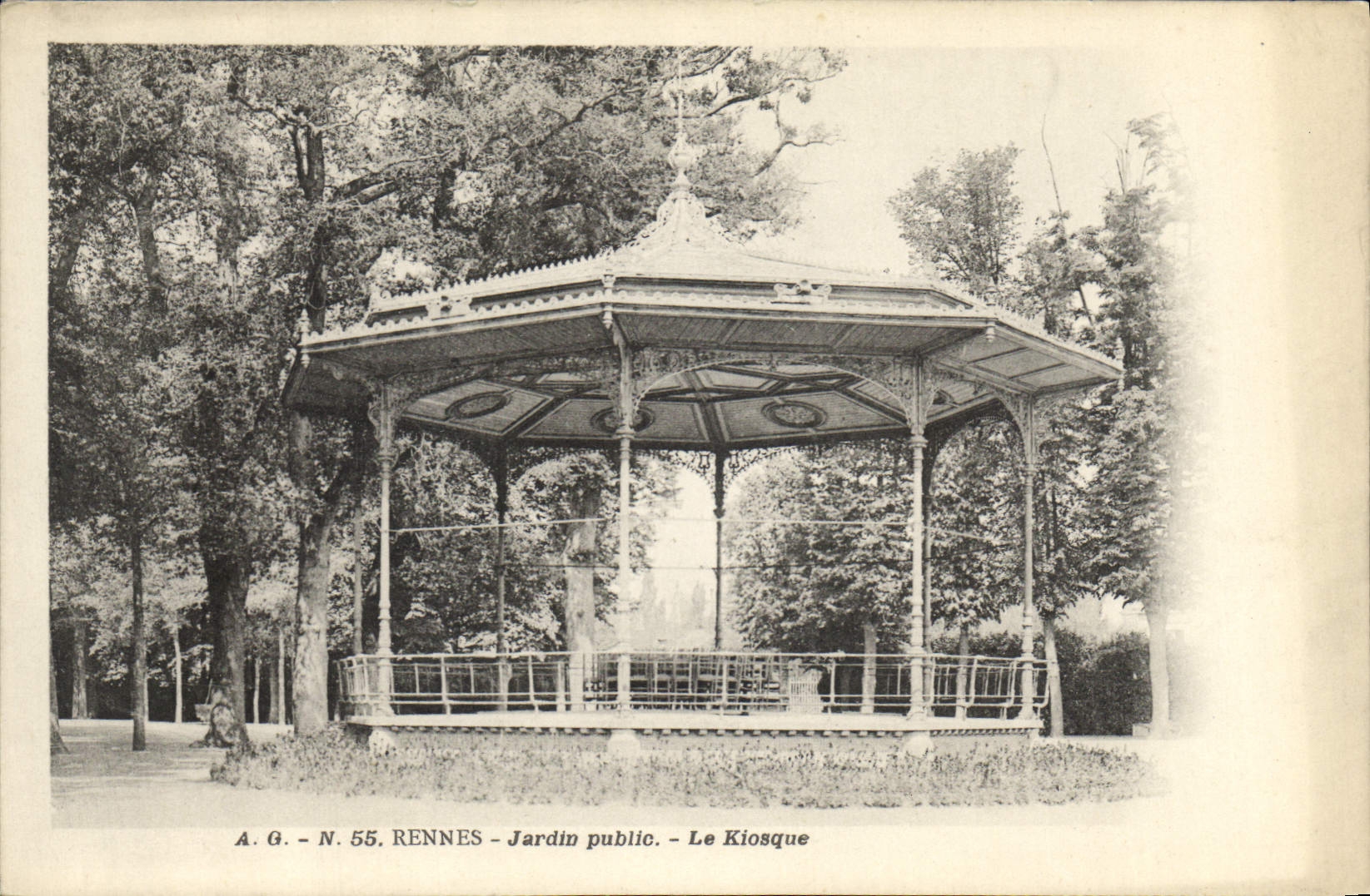 Vintage Postcard Kiosk Rennes Park