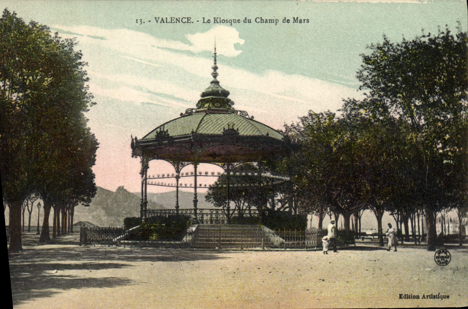 CPA Kiosque du champ de Mars Valence
