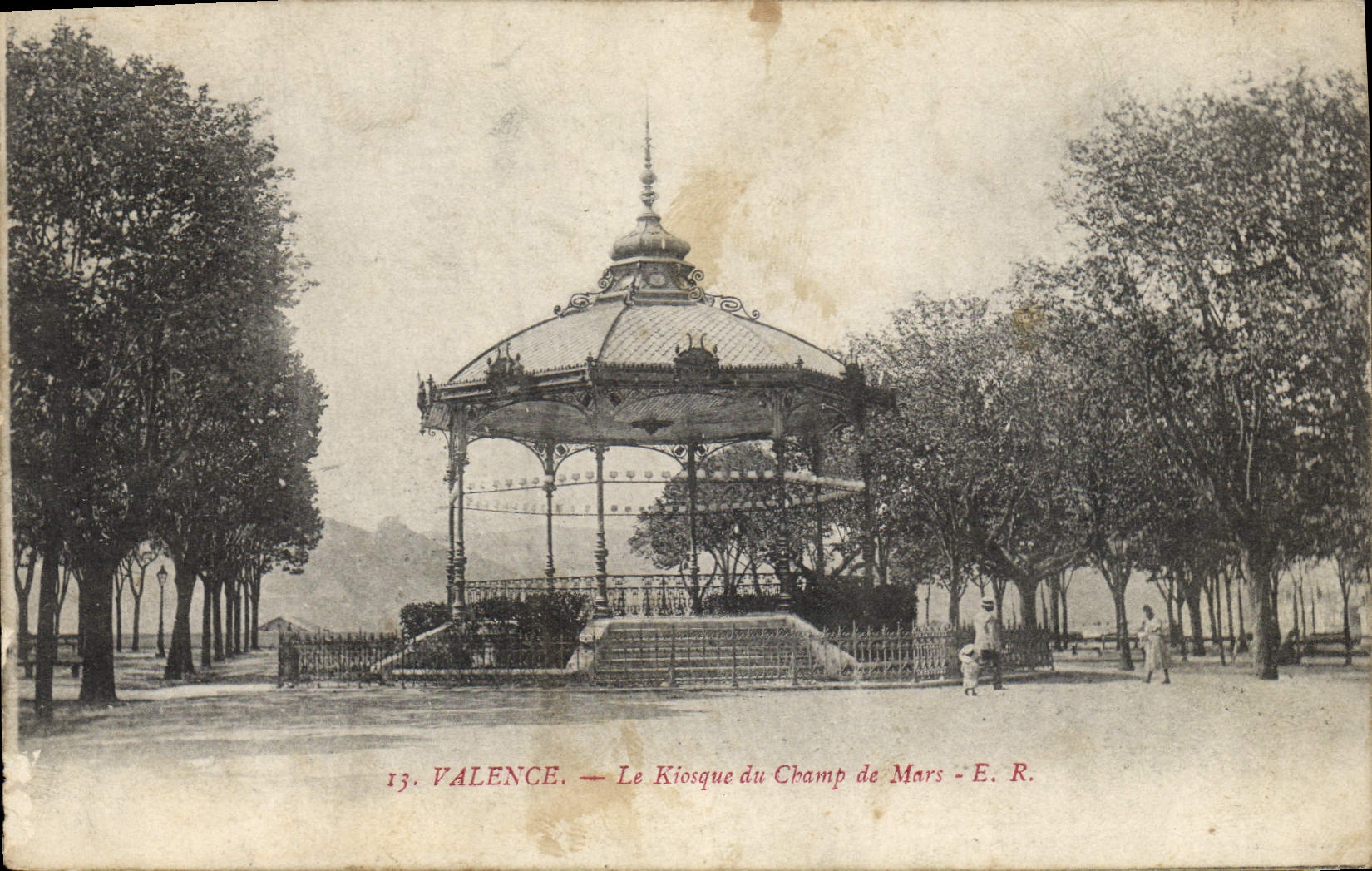 CPA Kiosque du Champ de Mars Valence 