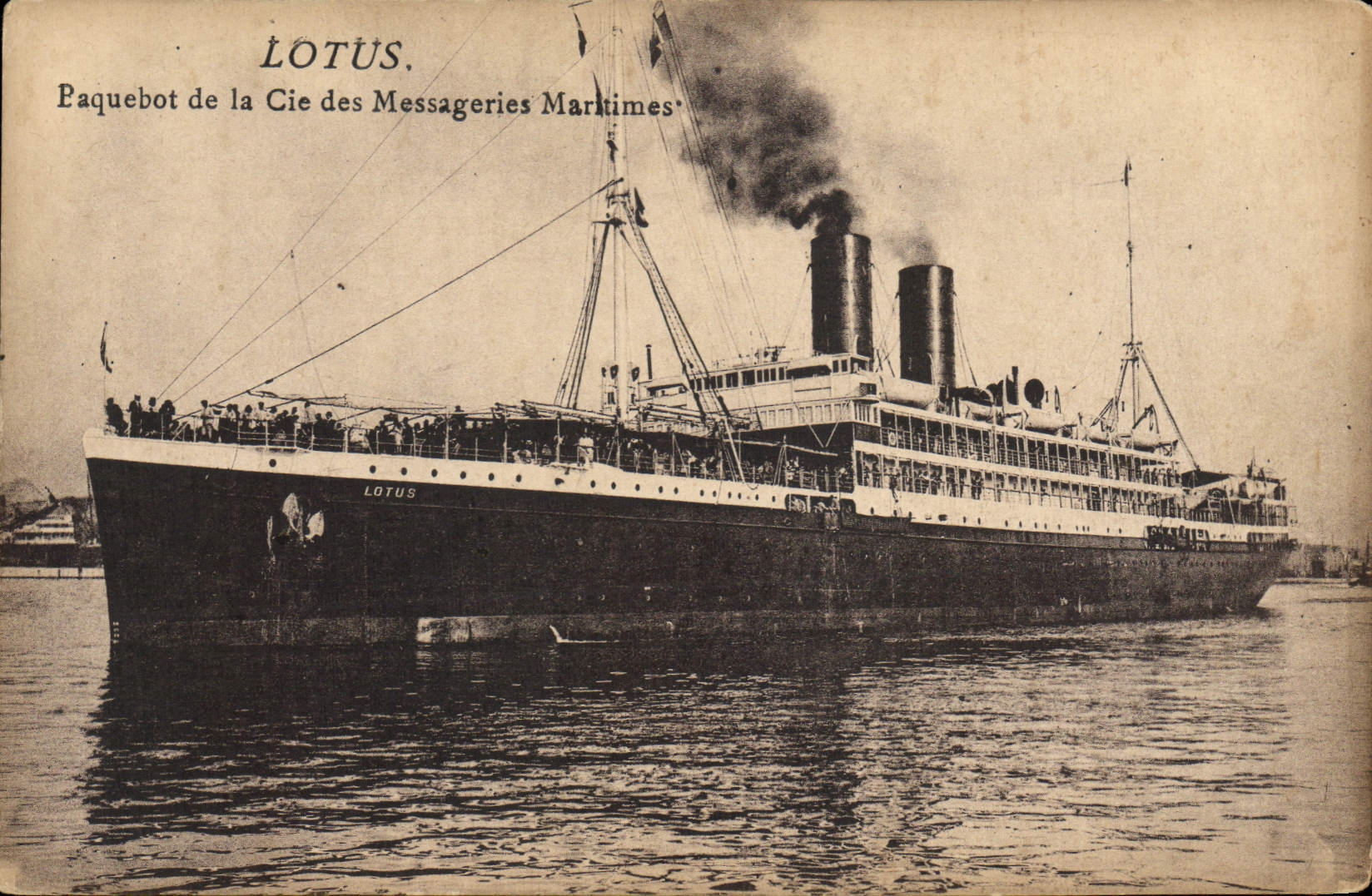 CPA Bateau Lotus Paquebot de la Cie des Messageries Maritimes