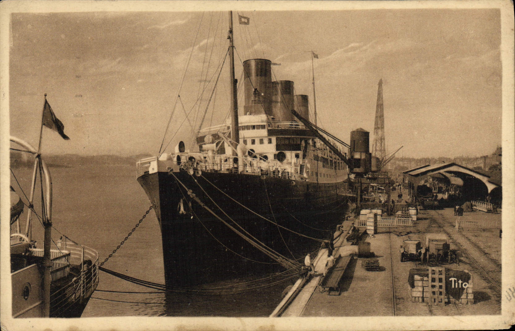Postal Barco Burdeos el Massilia al muelle Carnot