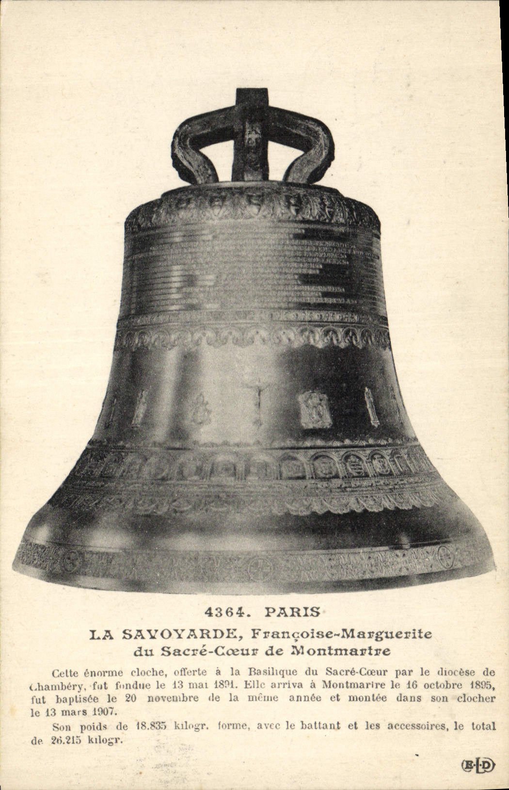 CPA Cloche La Savoyarde de Montmartre Francois Marguerite du Sacre Coeur de Montmartre 