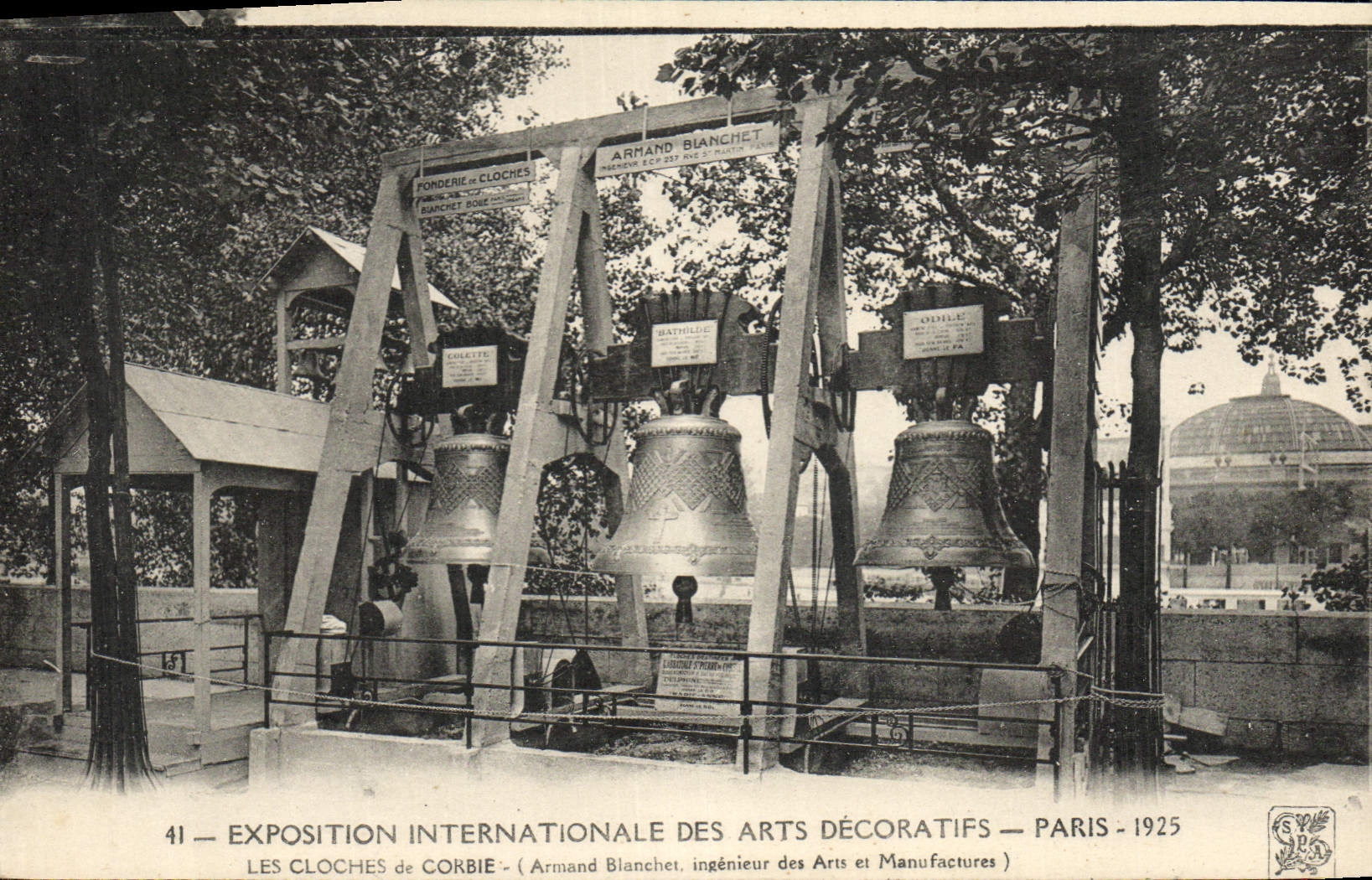 CPA Cloche Exposition internationale des Arts Decoratifs Paris 1925 Les cloches de Corbie 
