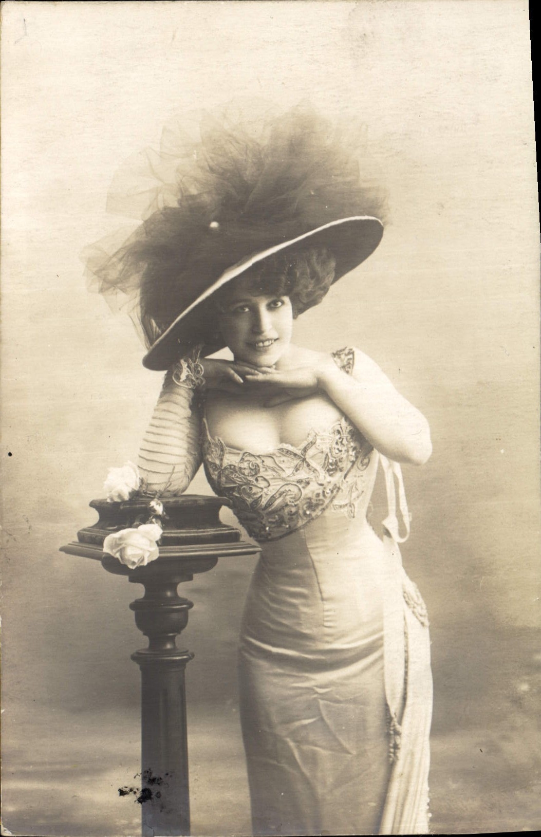 Vintage Postcard Woman Actress