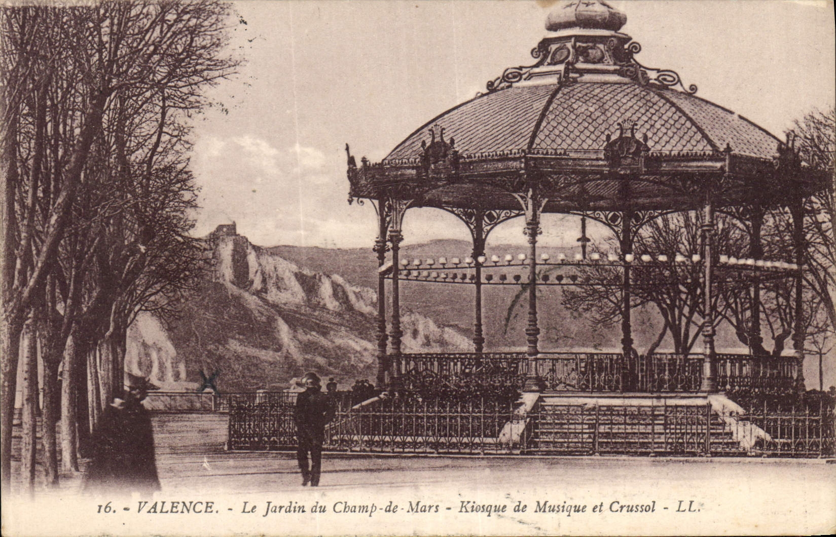 Vintage Postcard Kiosk of musiqueet Crussol the garden of the Champ de Mars Valence