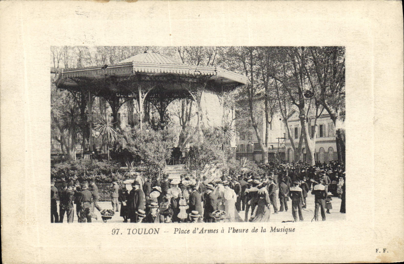 Vintage Postcard Kiosque Toulon Place weapons has the time of the music