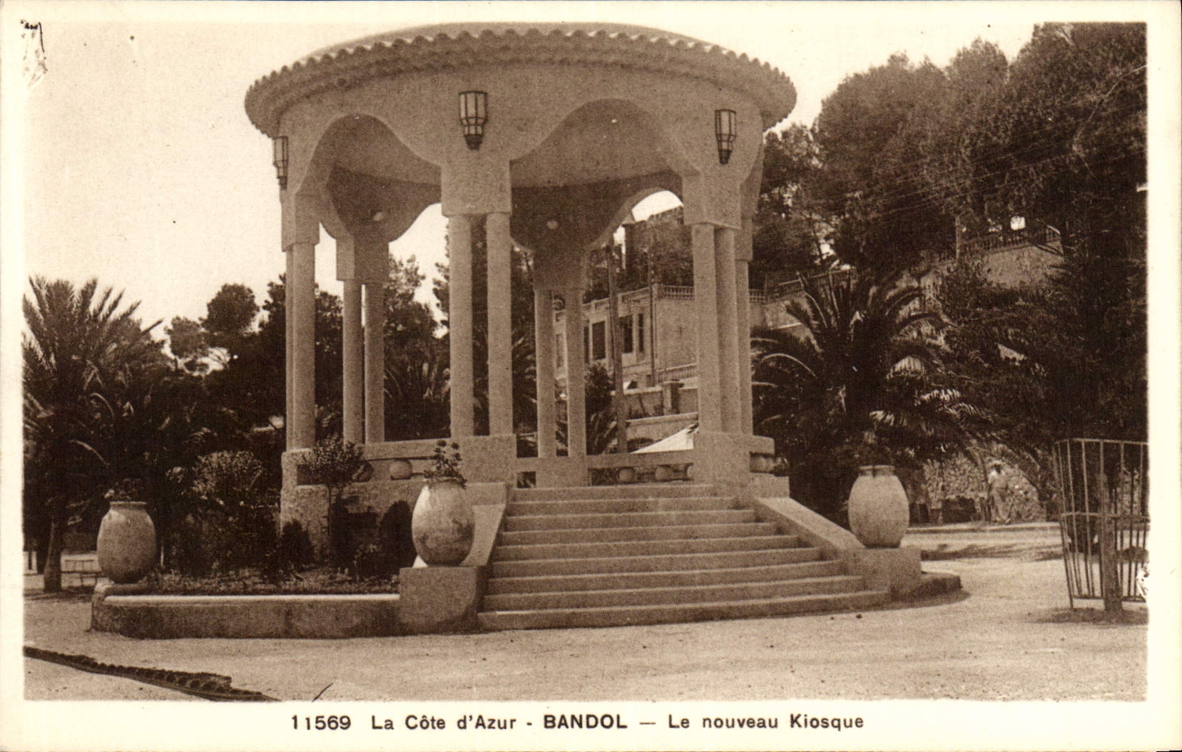 CPA Bandol le nouveau Kiosque 