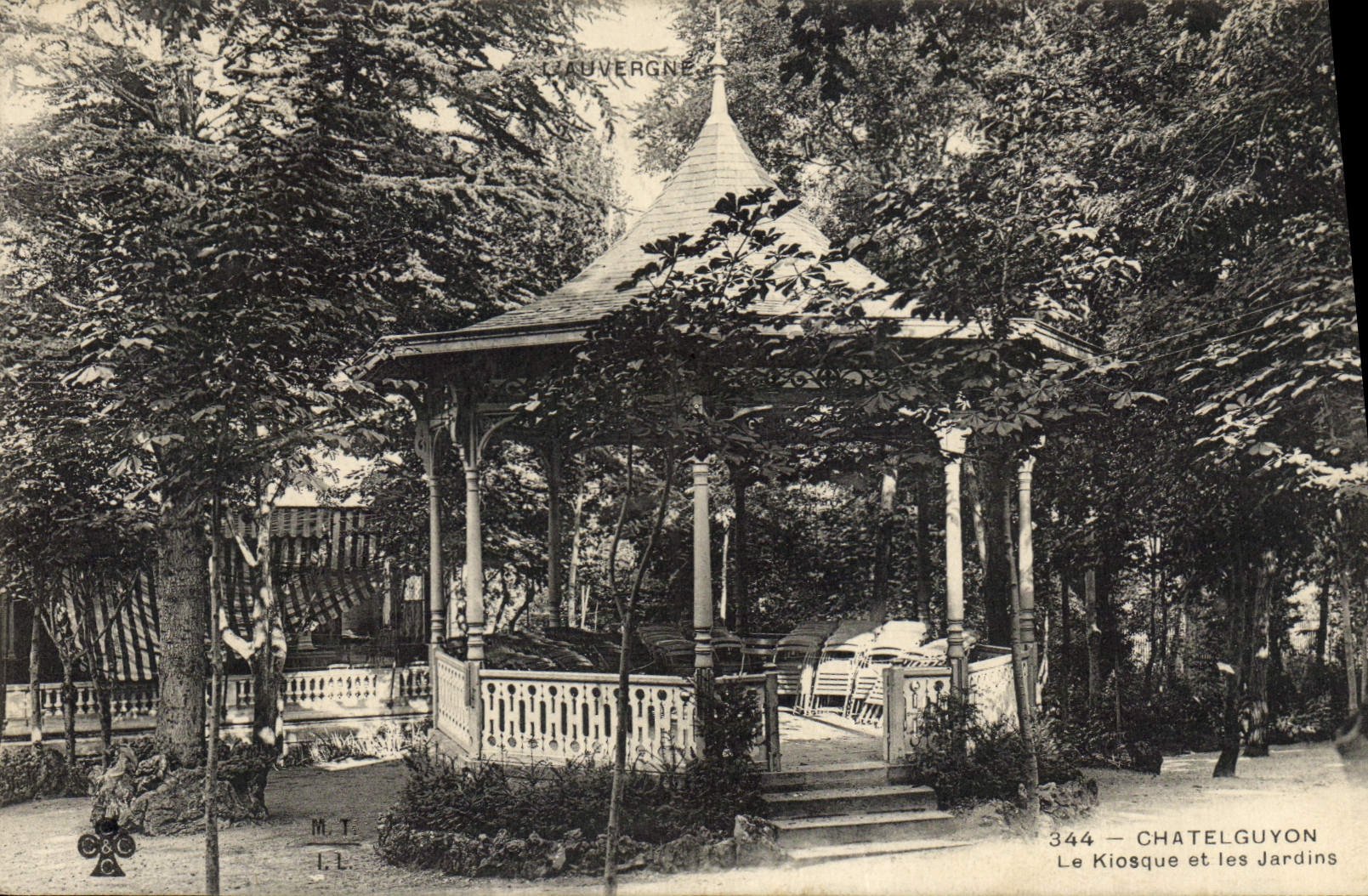Vintage Postcard Chatelguyon Kiosk the kiosk and gardens