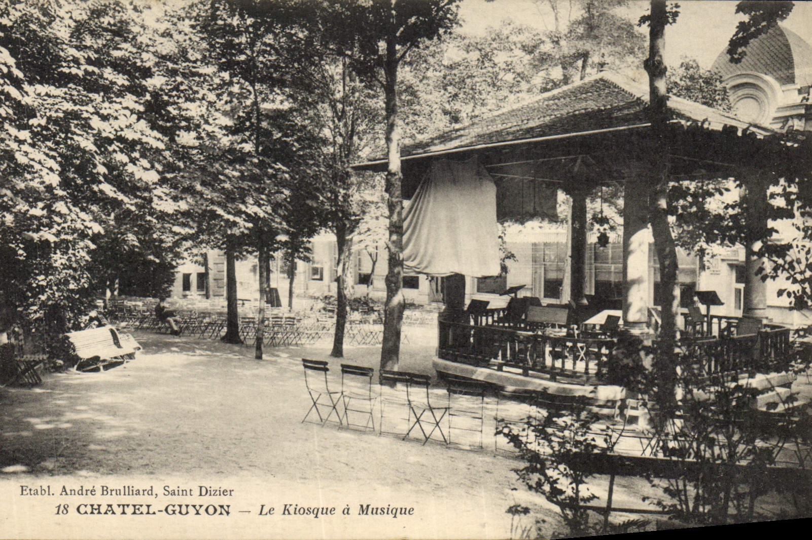Vintage Postcard Bandstand Chatelguyon