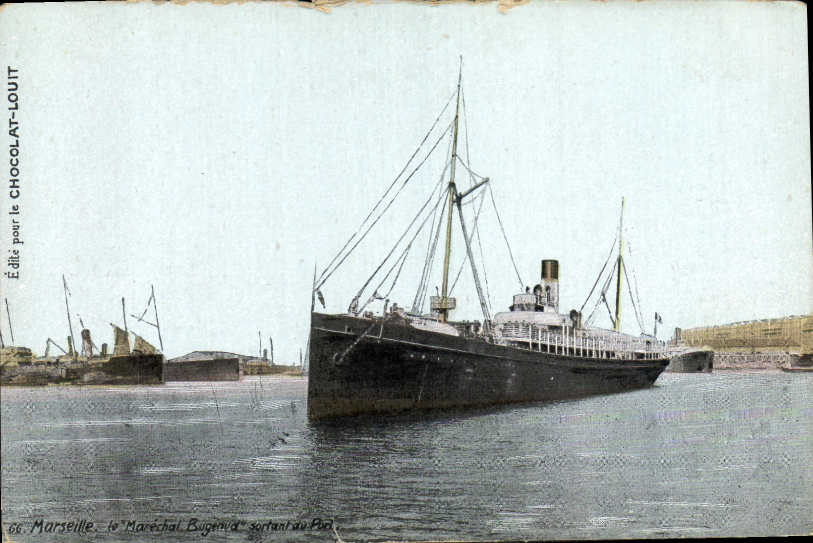 CPA Bateau Marseille Le Marechal Bugeaud sortant du port