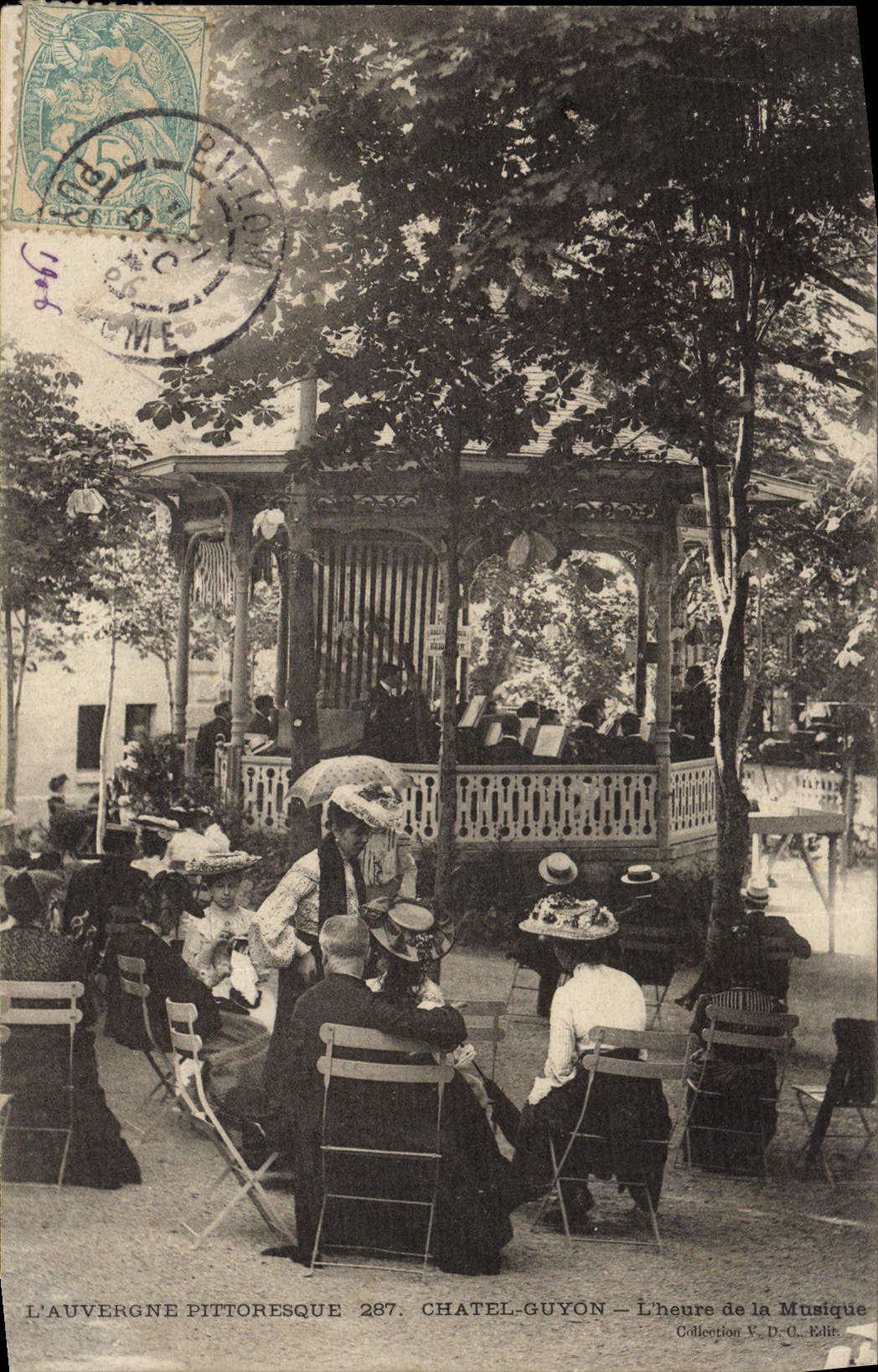 CPA Kiosque Chatelguyon L'heure de la musique