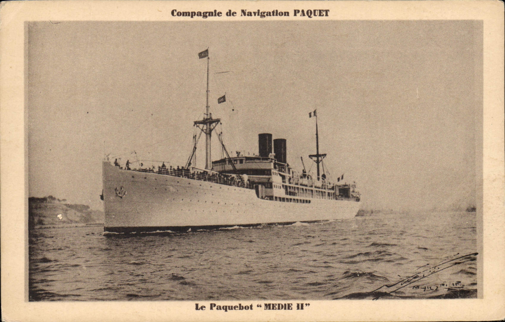 CPA Bateau Compagnie de Navigation Paquet Le paquebot Medie II 
